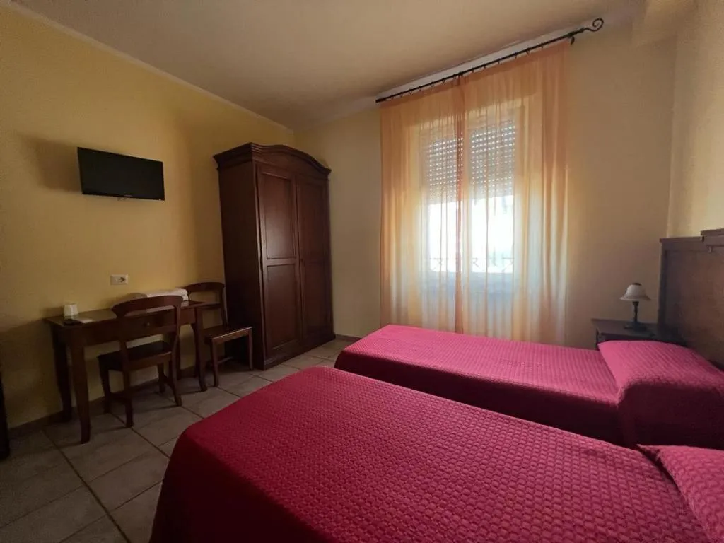 Bed in Hotel Colosseo Colleferro