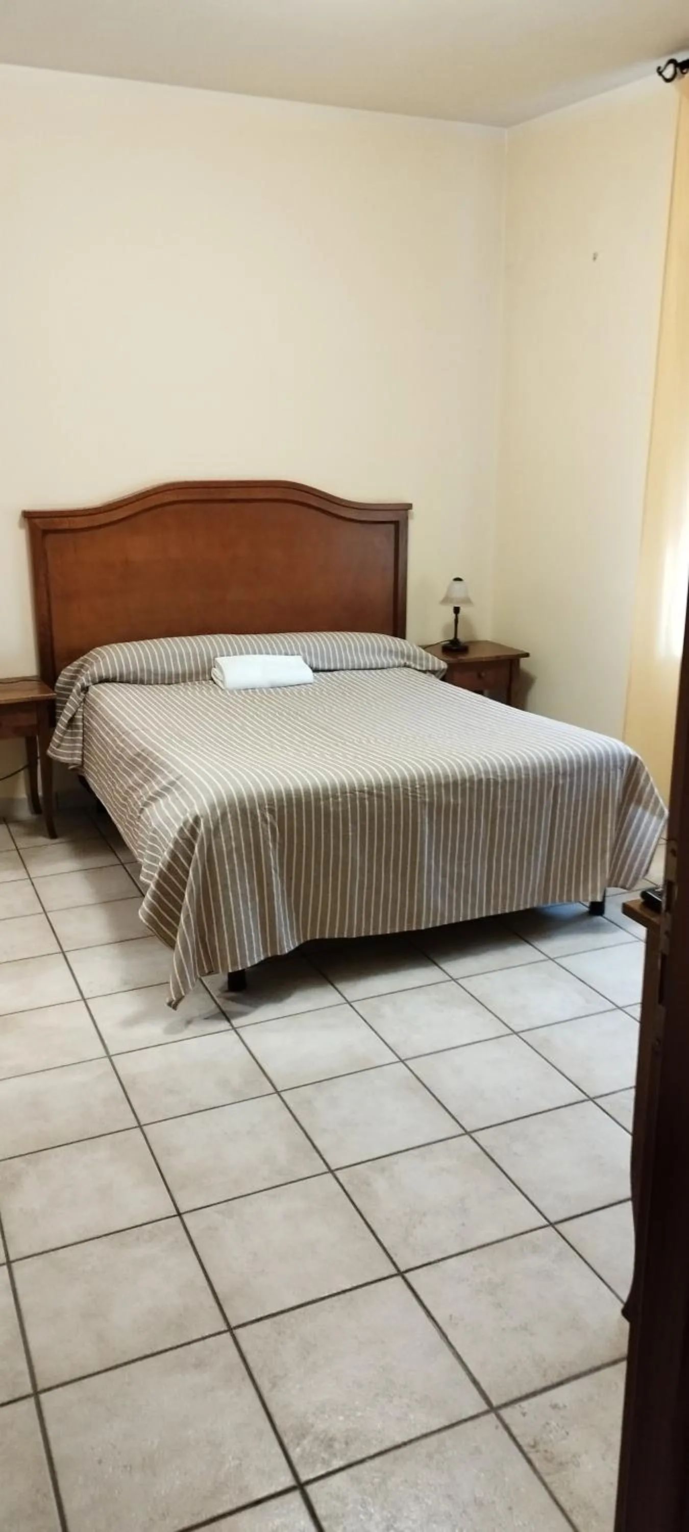 Bed in Hotel Colosseo Colleferro