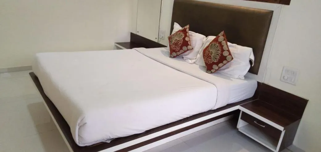 Bed in Royal Heritage