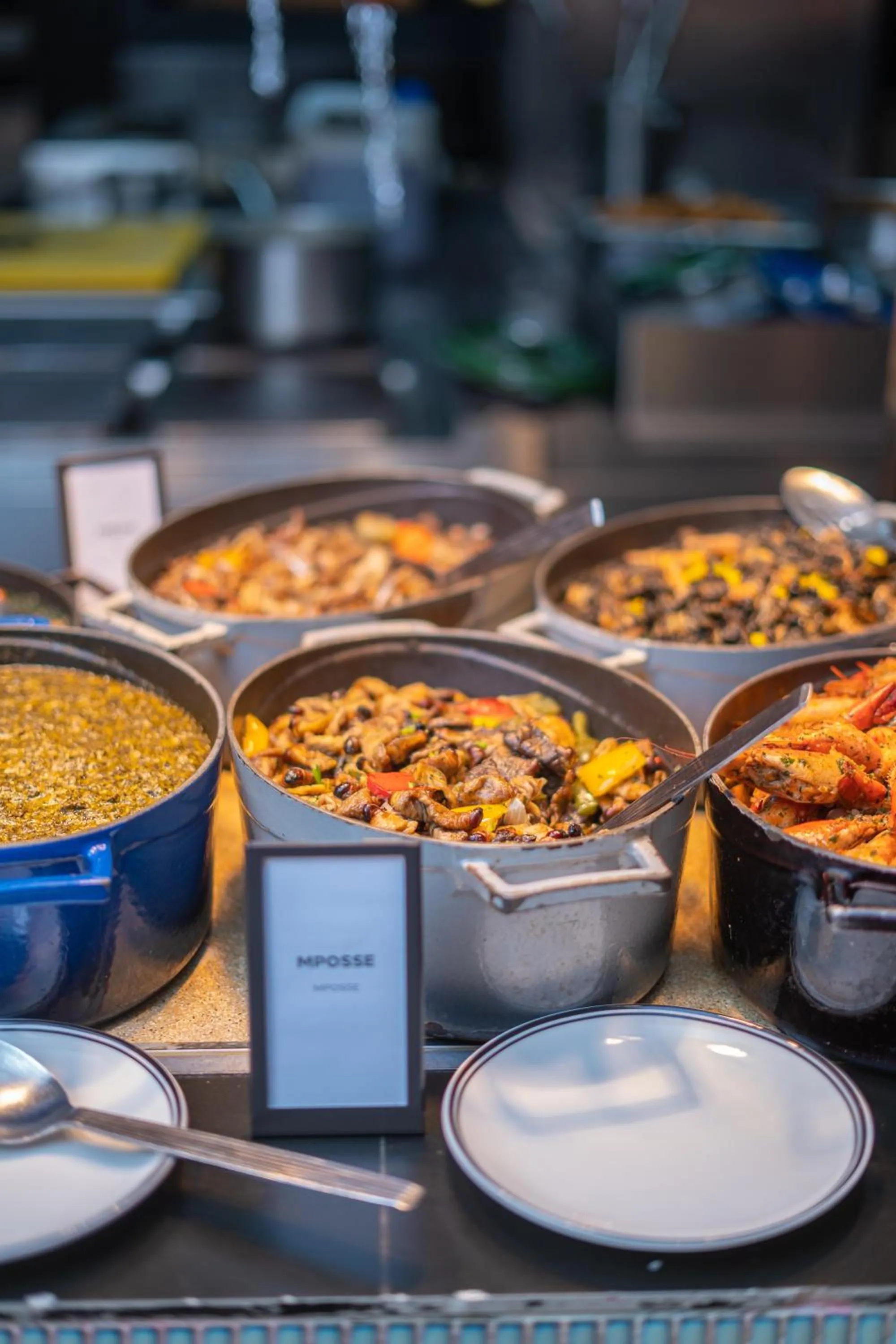 Restaurant/places to eat in Hilton Kinshasa