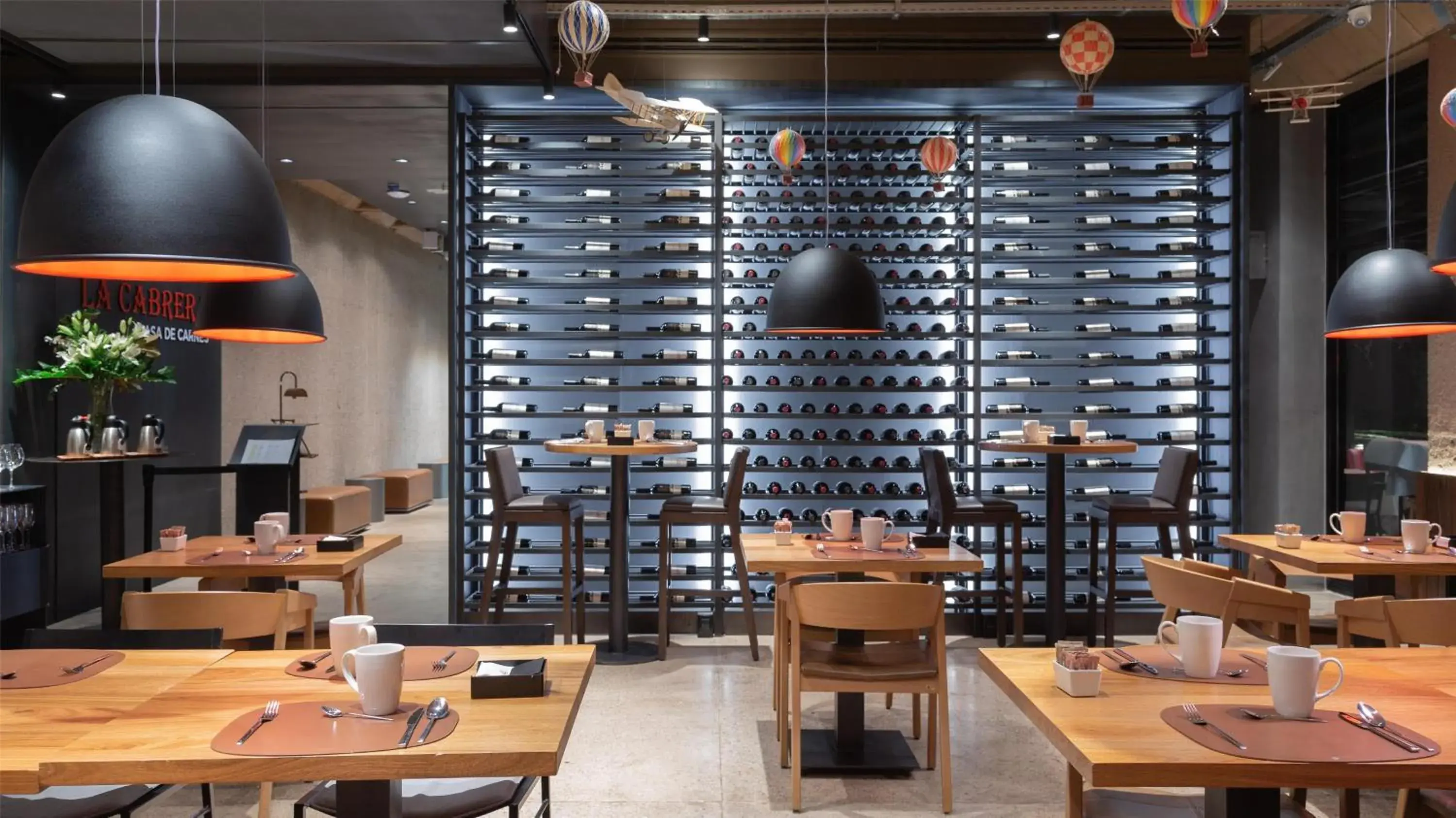 Restaurant/places to eat in Hualta Hotel Mendoza, Curio Collection by Hilton Restaurant/places to eat in Hualta Hotel Mendoza, Curio Collection by Hilton