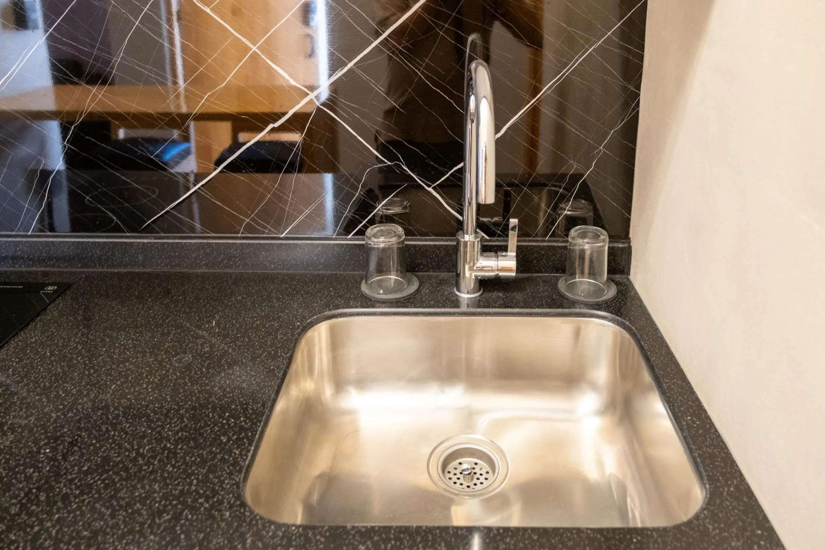 Kitchen or kitchenette in Suites Patio Antequera