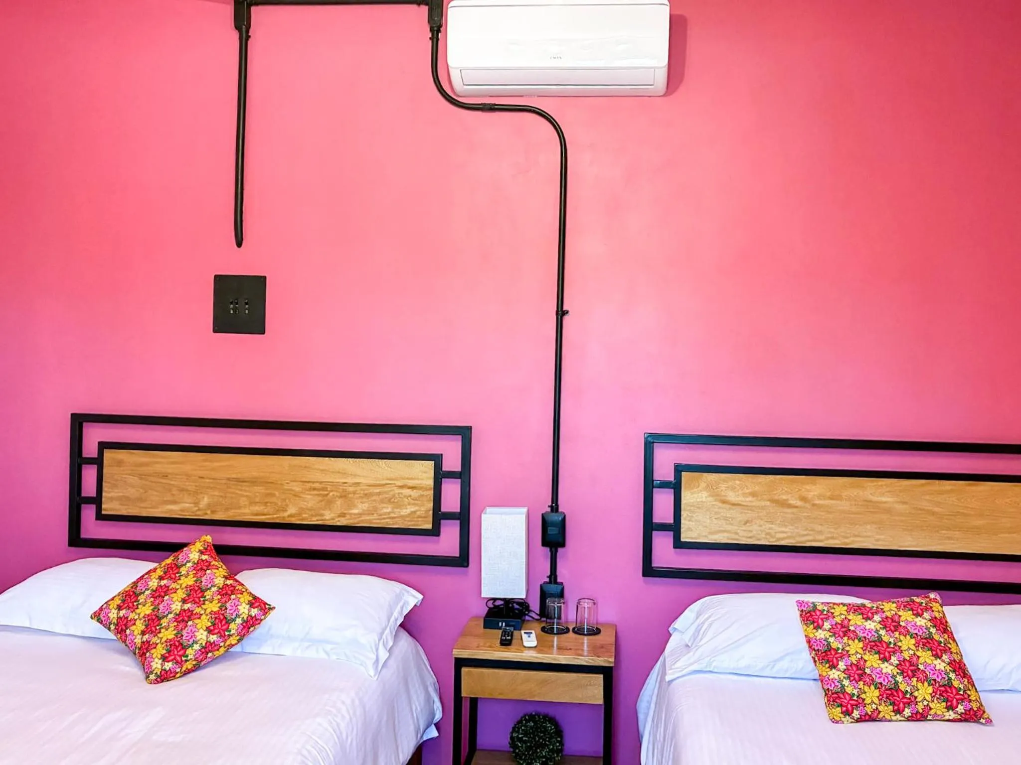 Photo of the whole room, Bed in Suites Patio Antequera