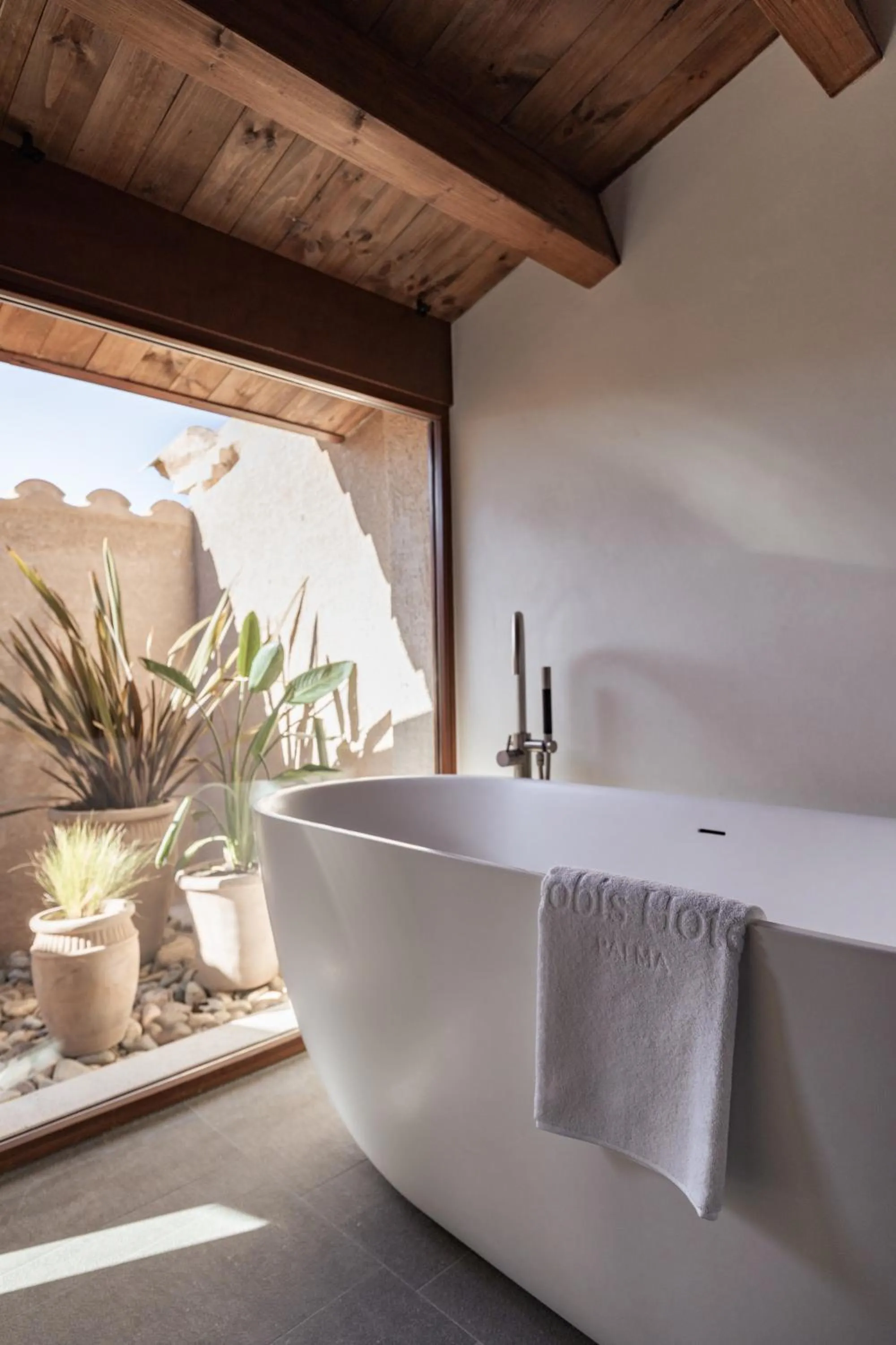 Bath in Nobis Hotel Palma, a Member of Design Hotels