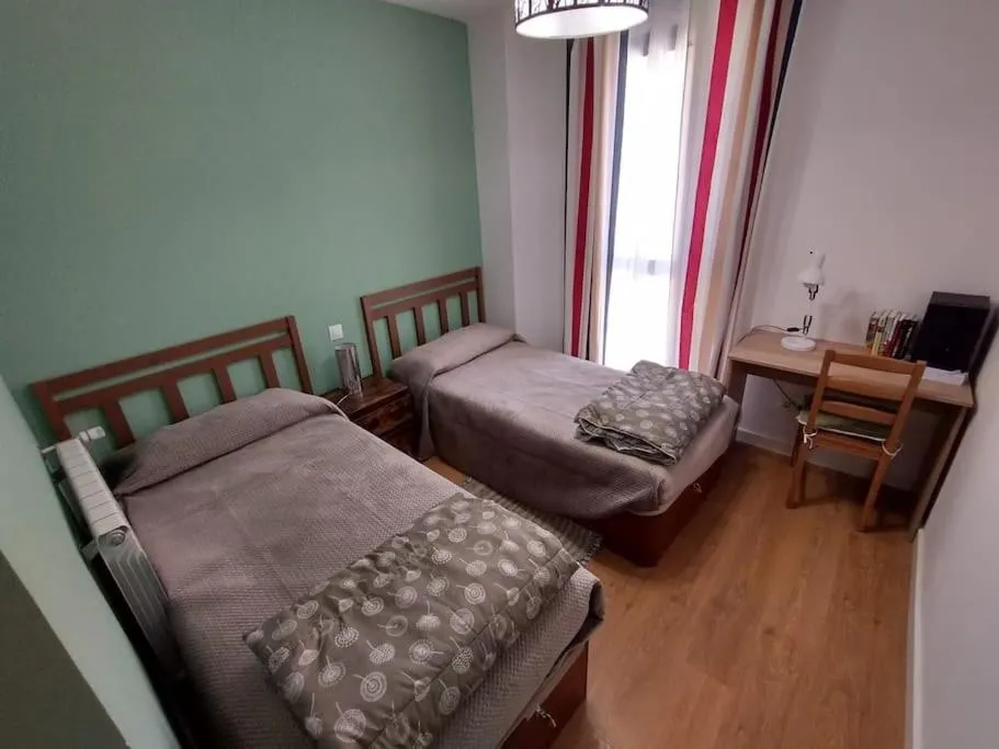Amplio apartamento en Sabiñánigo - Las Margas Pirineo Aragones