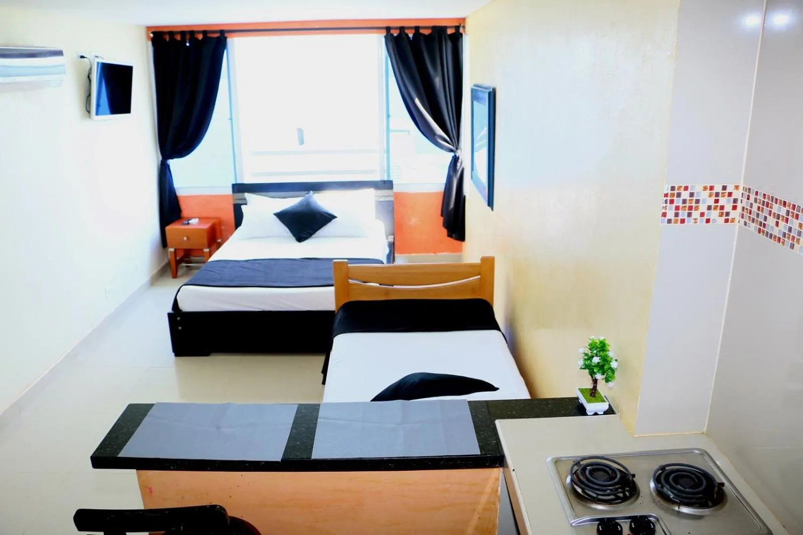 Photo of the whole room, Bed in Studio Apartment E19C Close To The Sea And Pool