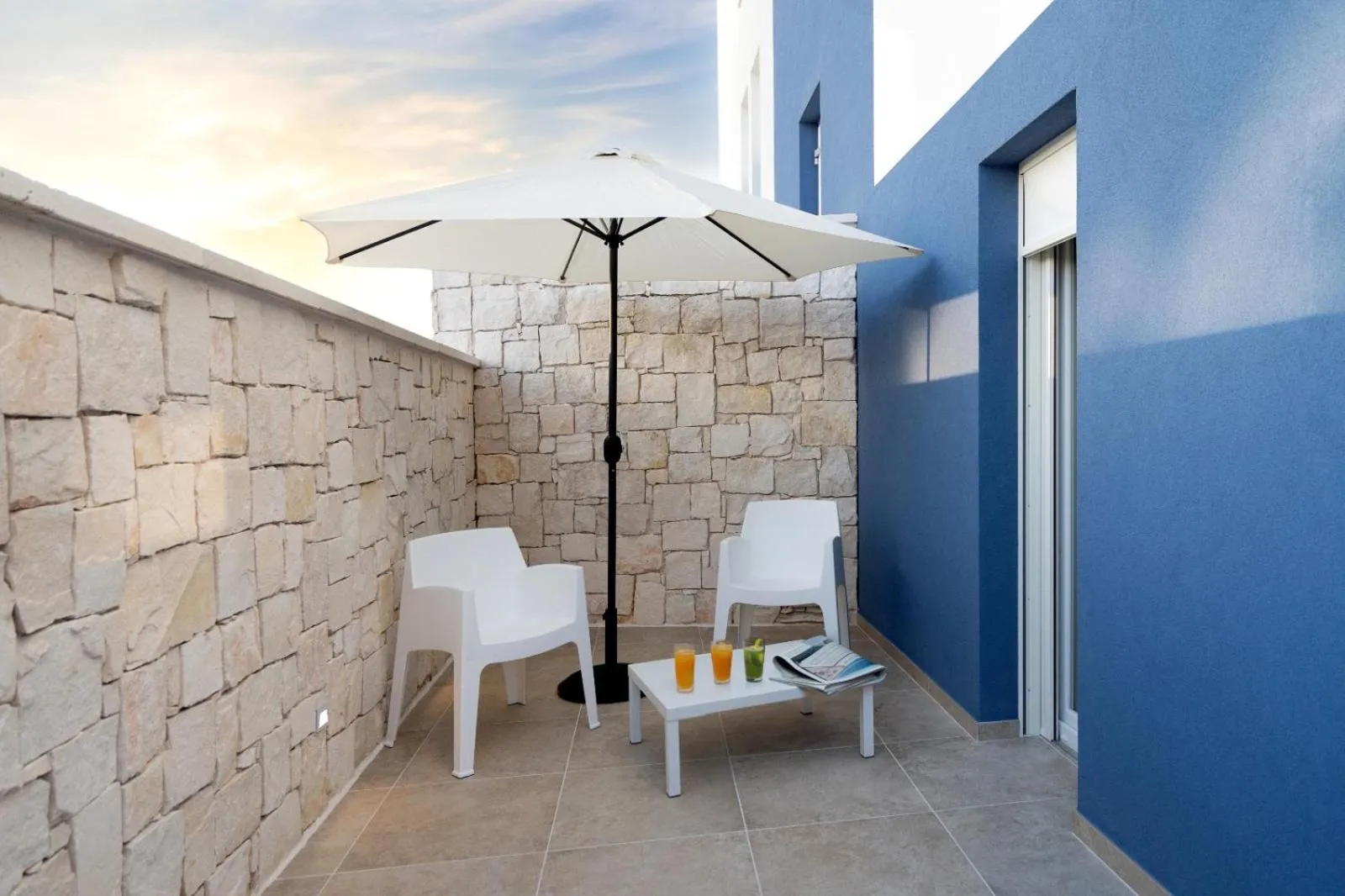 Balcony/Terrace in Hotel Mhami