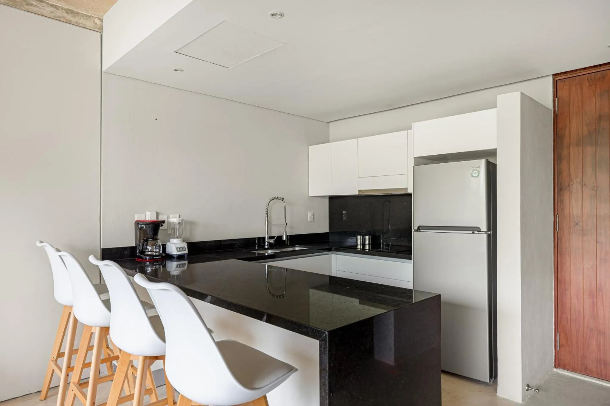 Kitchen or kitchenette in Sophisticated - Large Loft With Pool