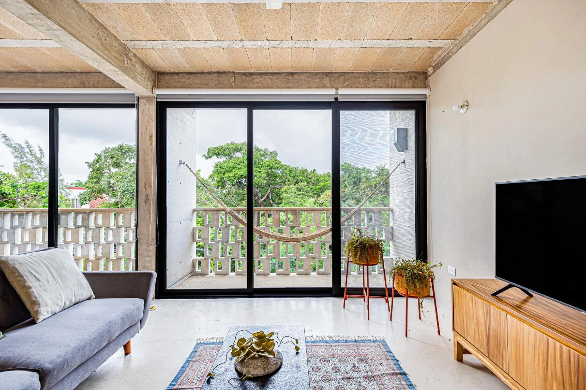 Communal lounge/ TV room in Sophisticated - Large Loft With Pool