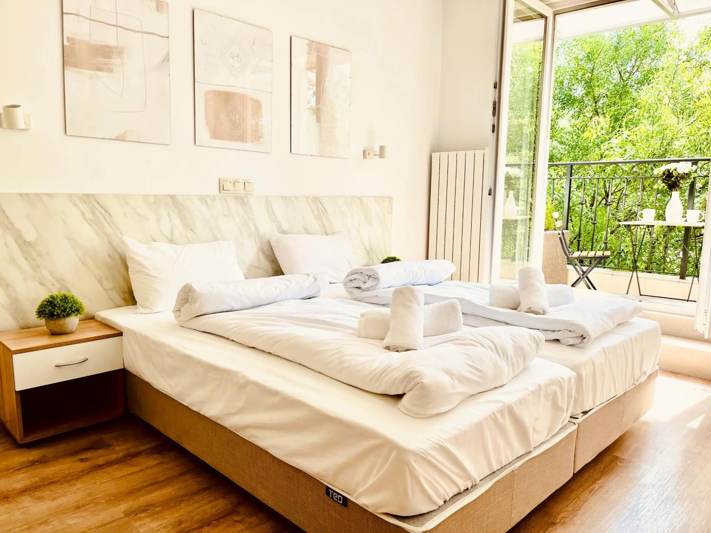 Triple Room with Terrace in Apart-Hotels-Sofia, AHS Triple Room with Terrace in Apart-Hotels-Sofia, AHS