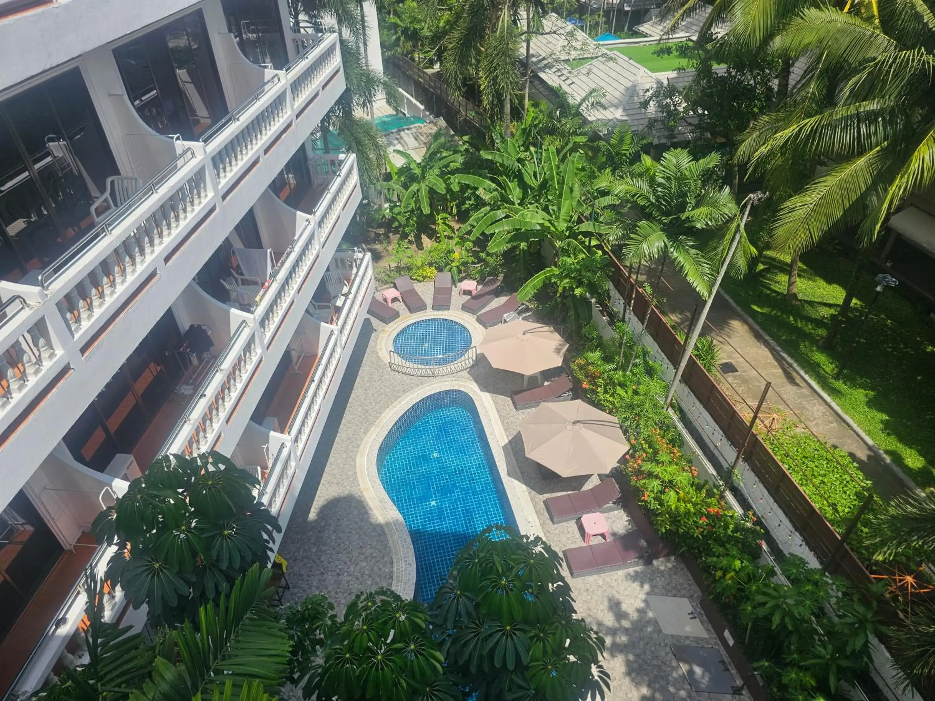 Pool view in Patong Central Residence & Apartment Pool view in Patong Central Residence & Apartment