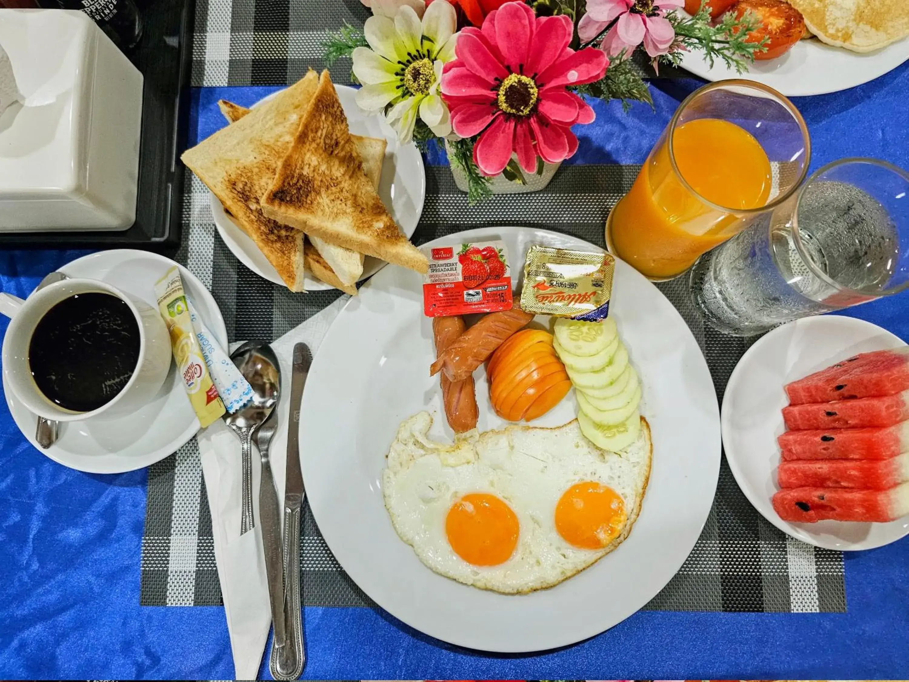 Restaurant/places to eat in Patong Central Residence & Apartment Restaurant/places to eat in Patong Central Residence & Apartment