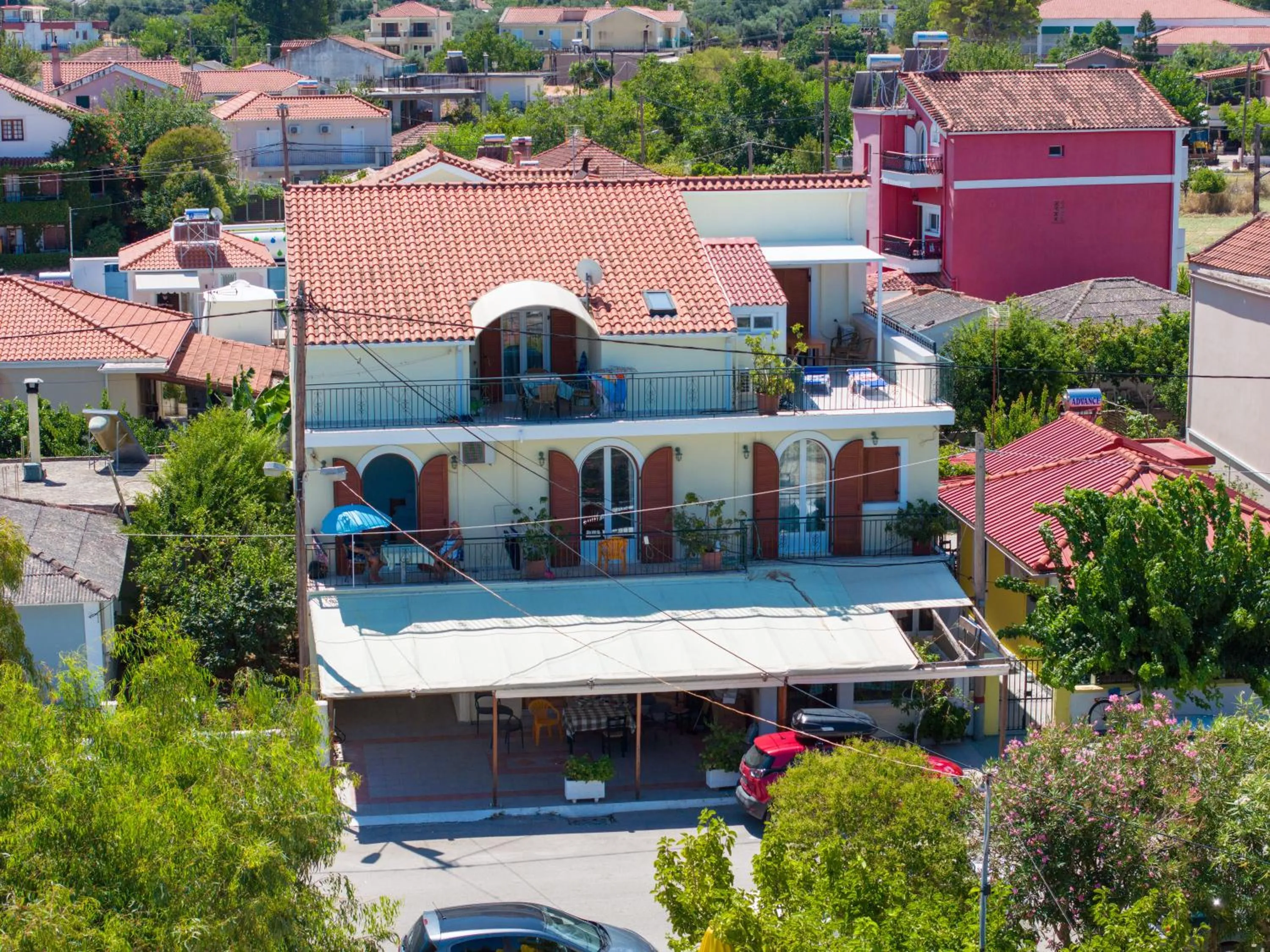 Filalithis Studios & Apartments