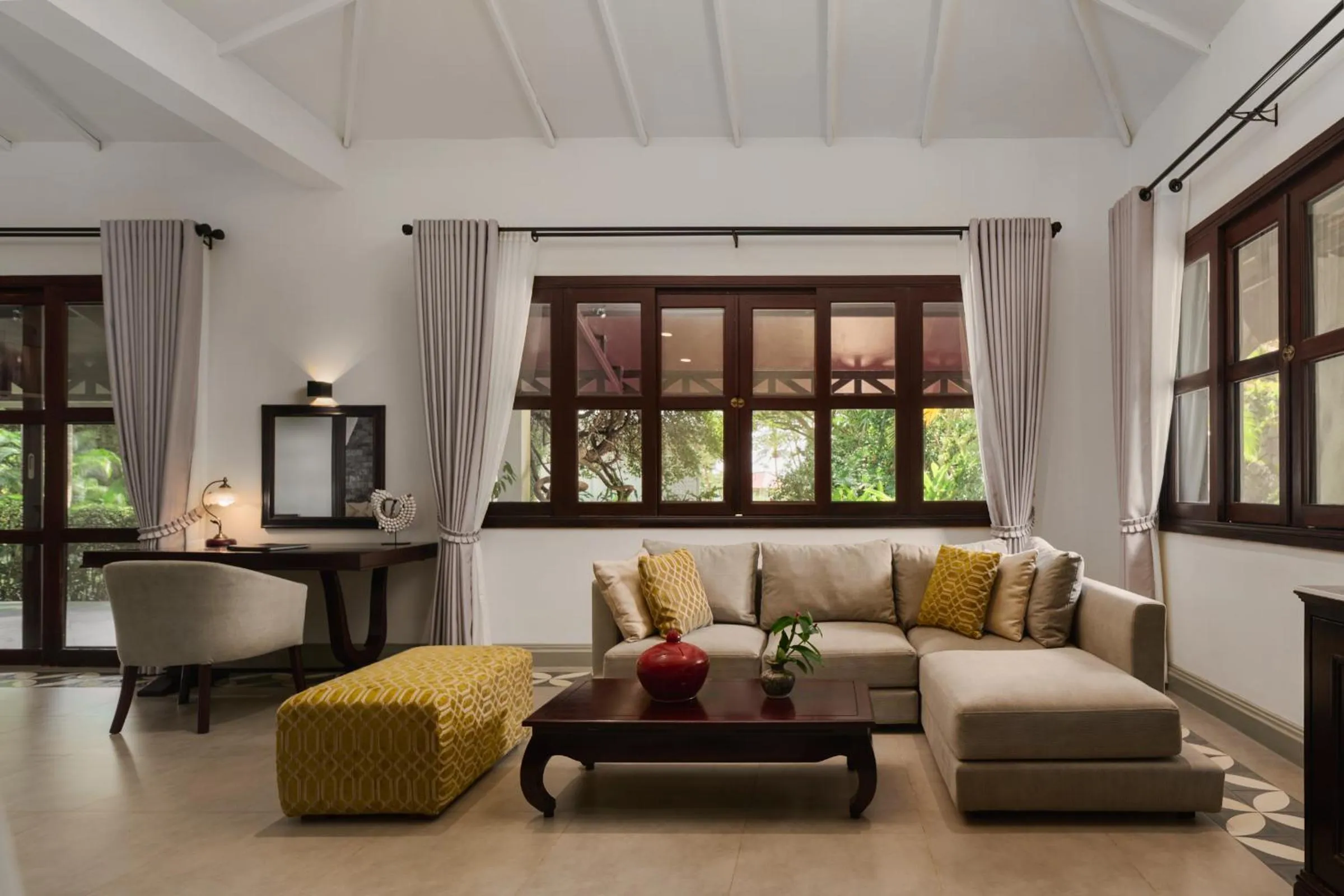 Seating area in Samanea Beach Resort & Spa