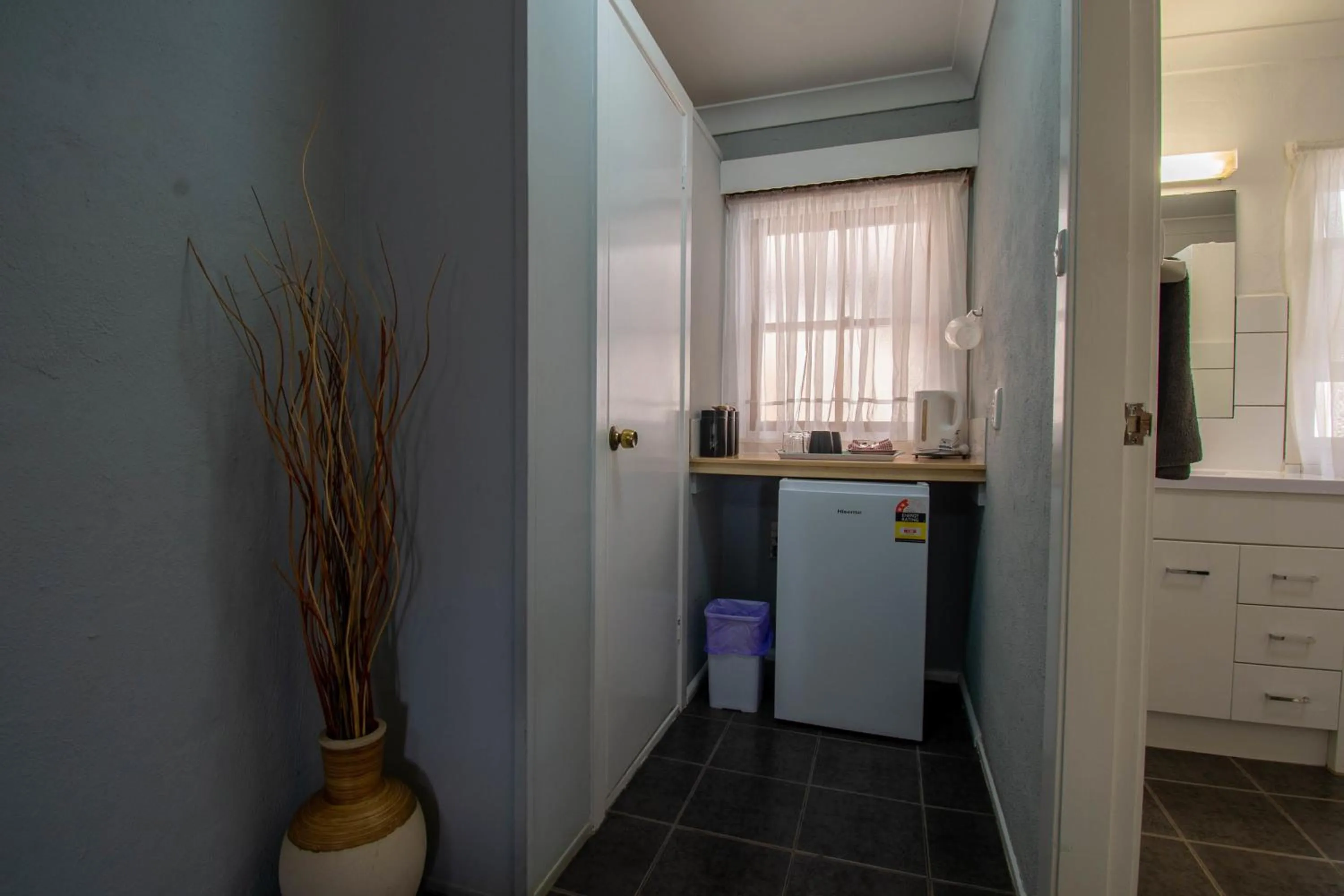 minibar in Gundagai Motel