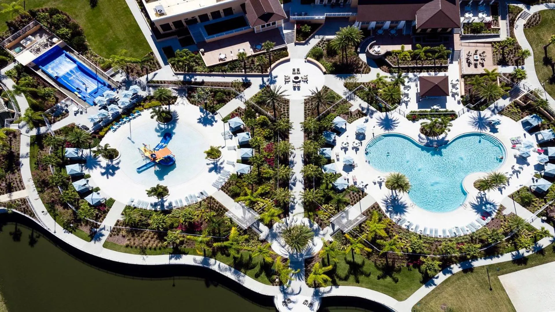 Swimming pool in Disney Getaway: Pool, Spa, Games, Great Locale