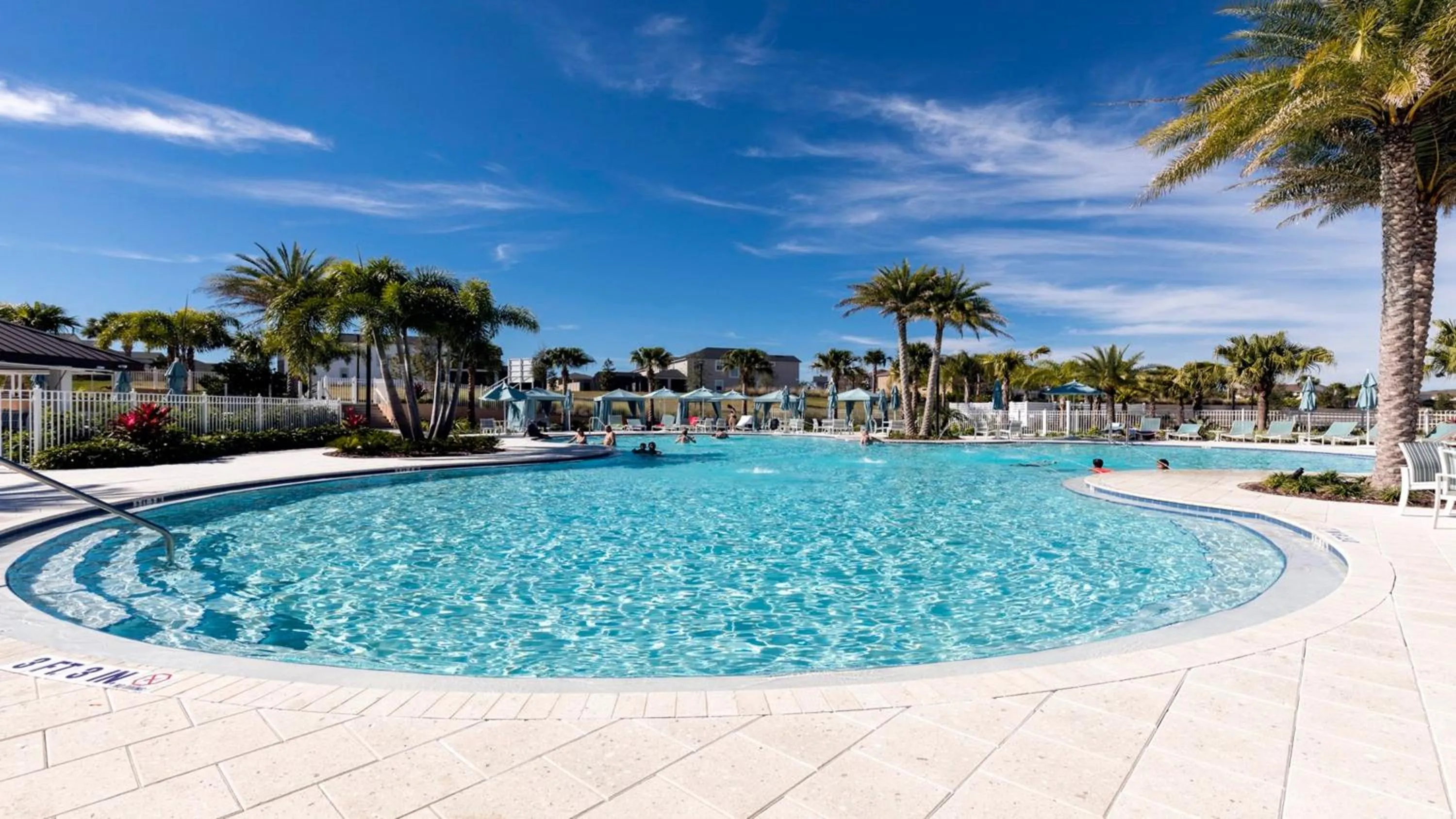 Swimming pool in Disney Getaway: Pool, Spa, Games, Great Locale