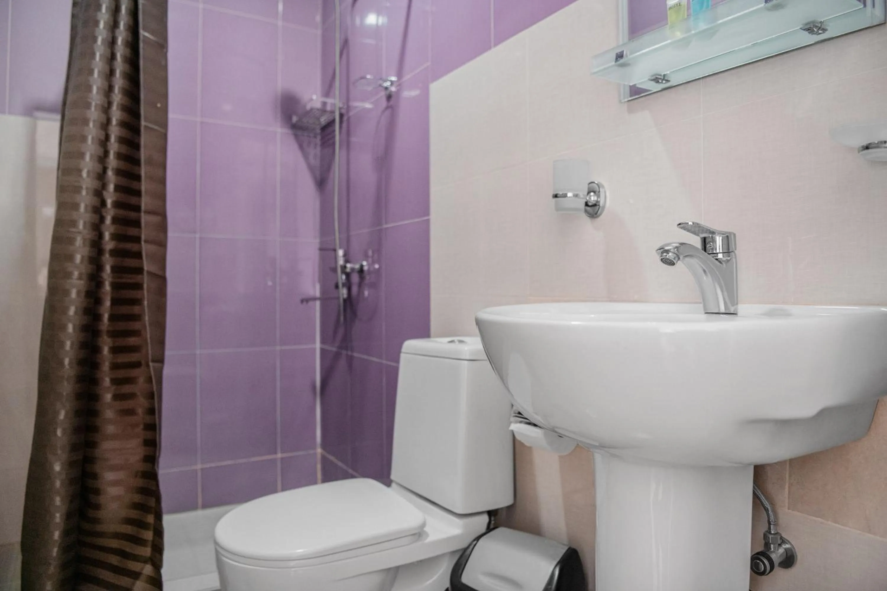 Shower in Lotus Hotel