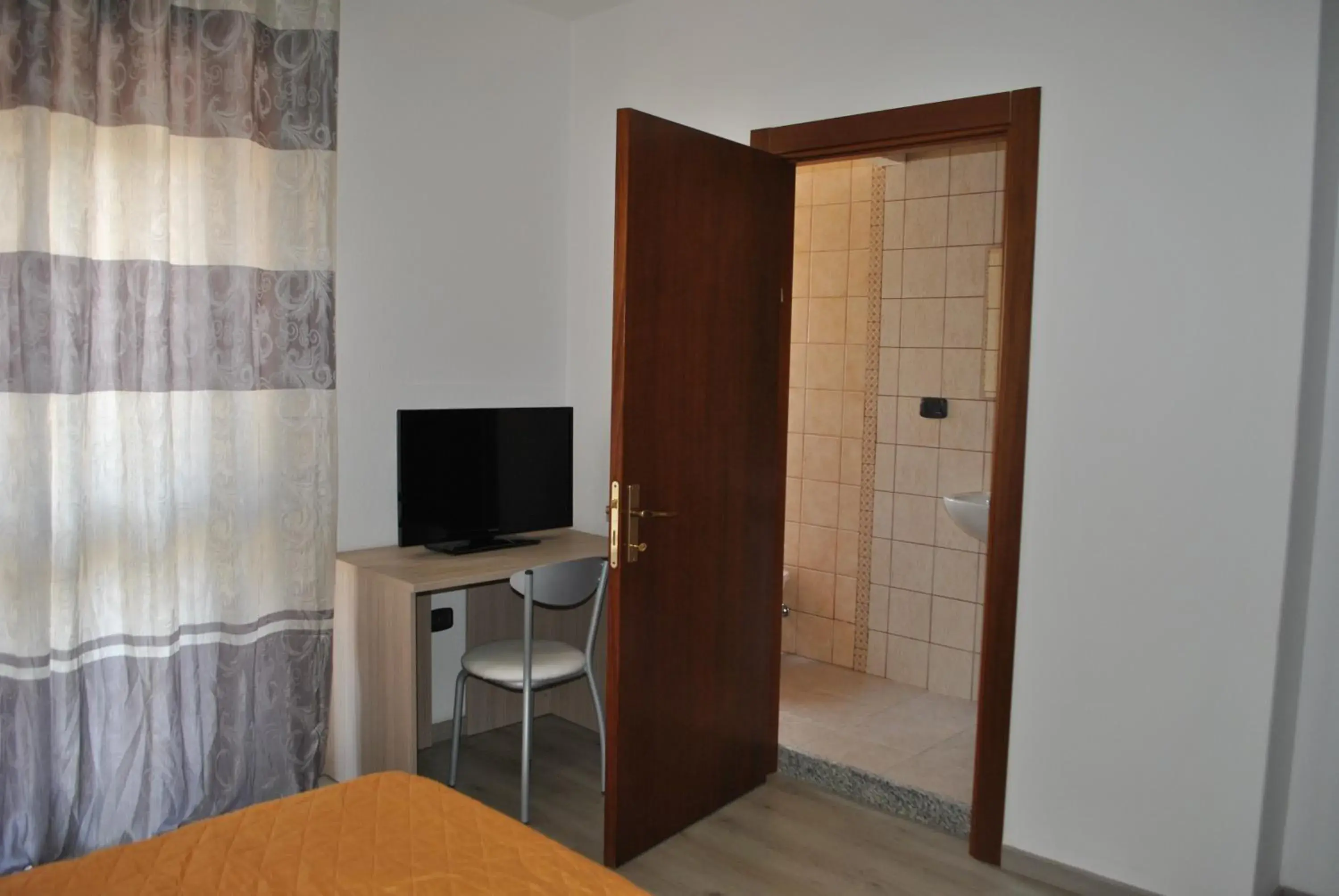 Double or Twin Room with Terrace in Raxul Room Double or Twin Room with Terrace in Raxul Room