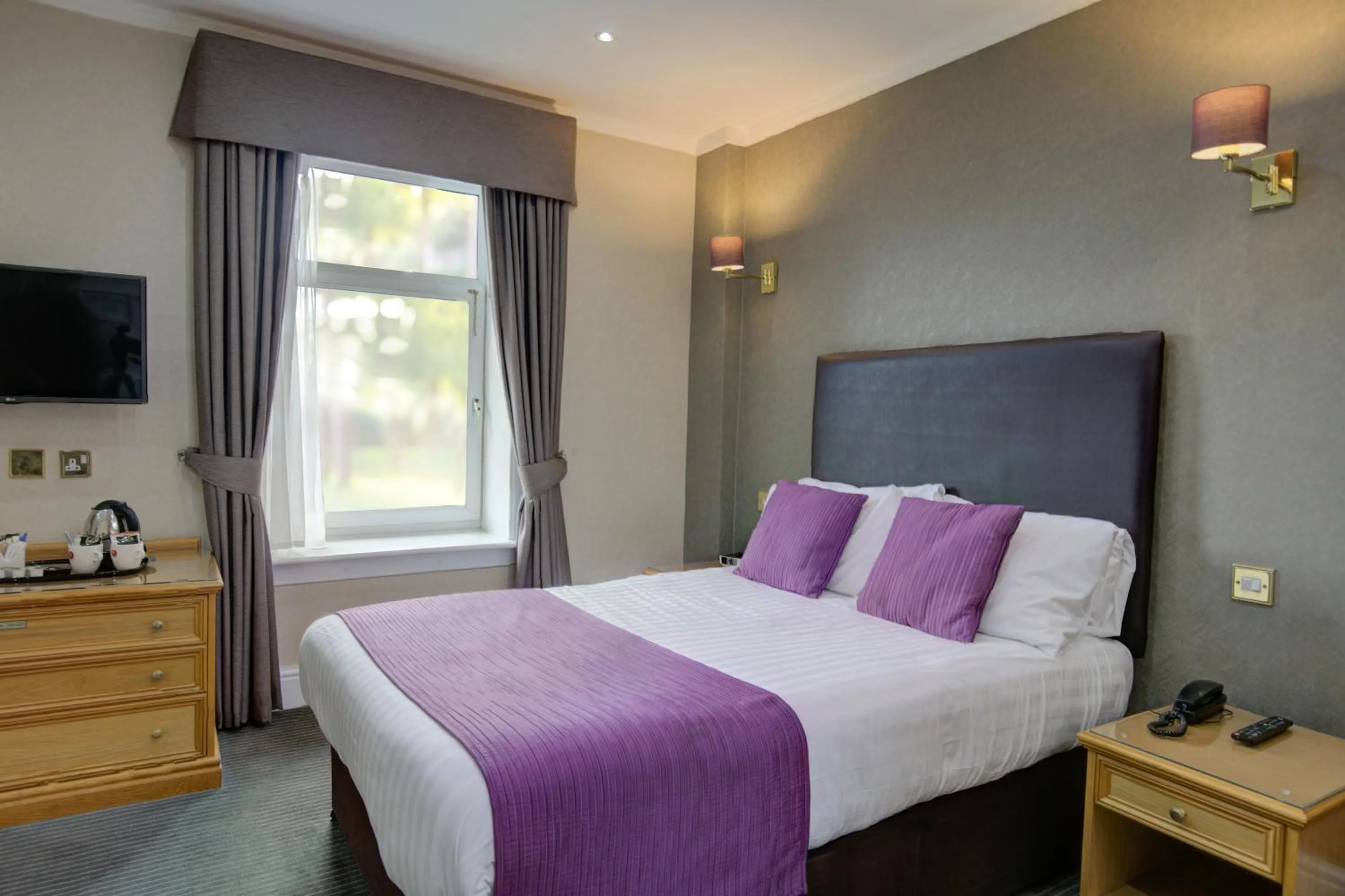 Bed in Higher Trapp Hotel