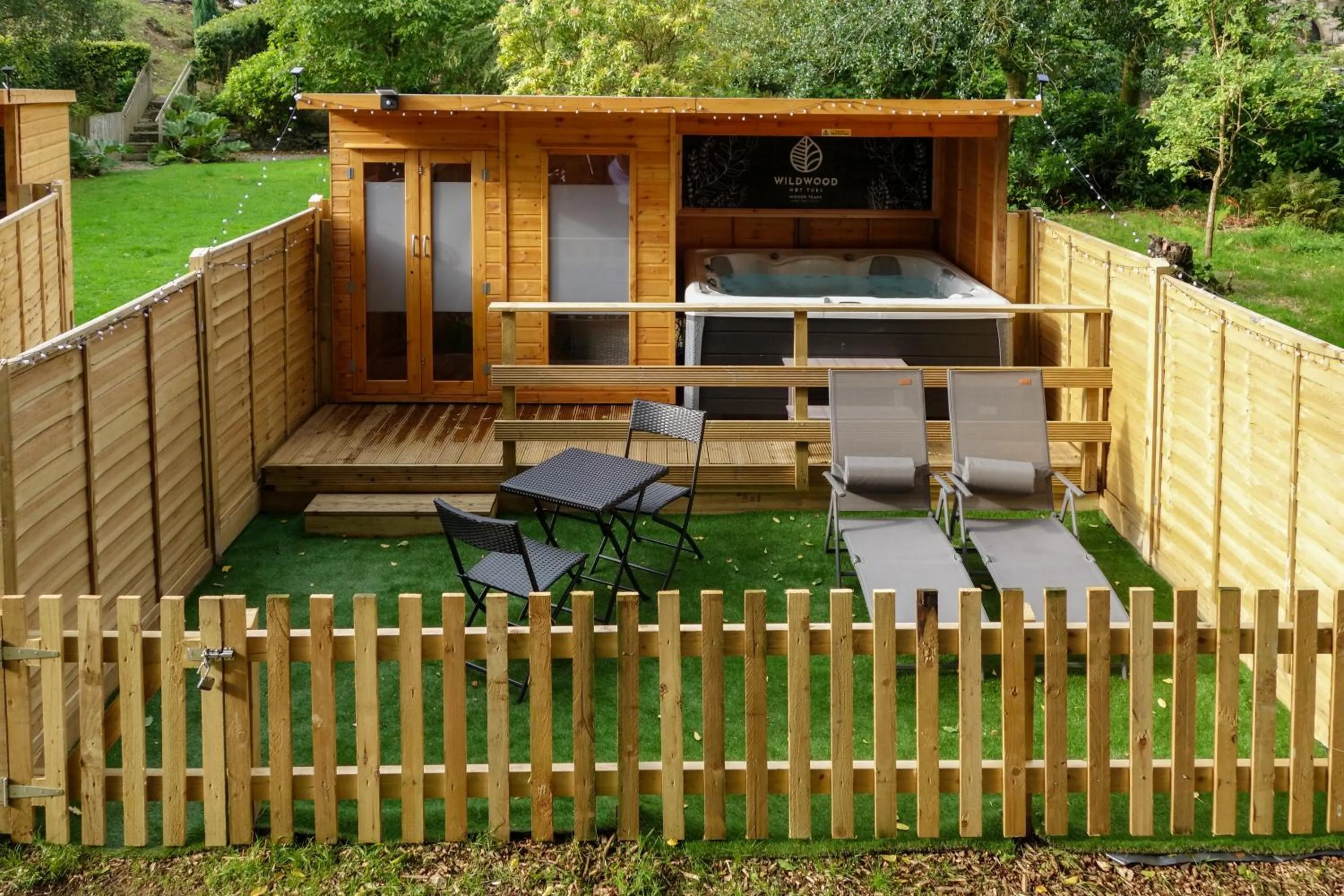 Hot Tub in Higher Trapp Hotel