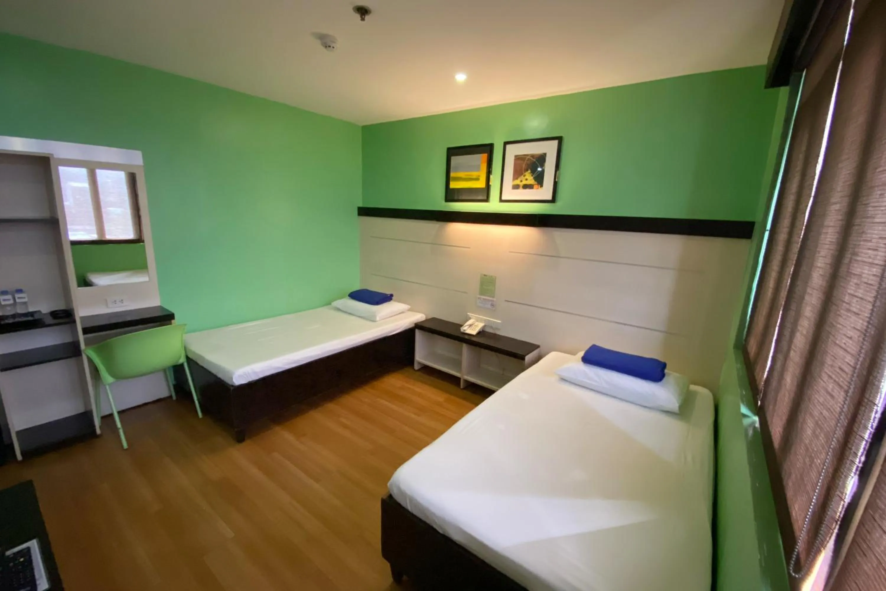 Bed in Sugbutel Family Hotel Cebu powered by Cocotel