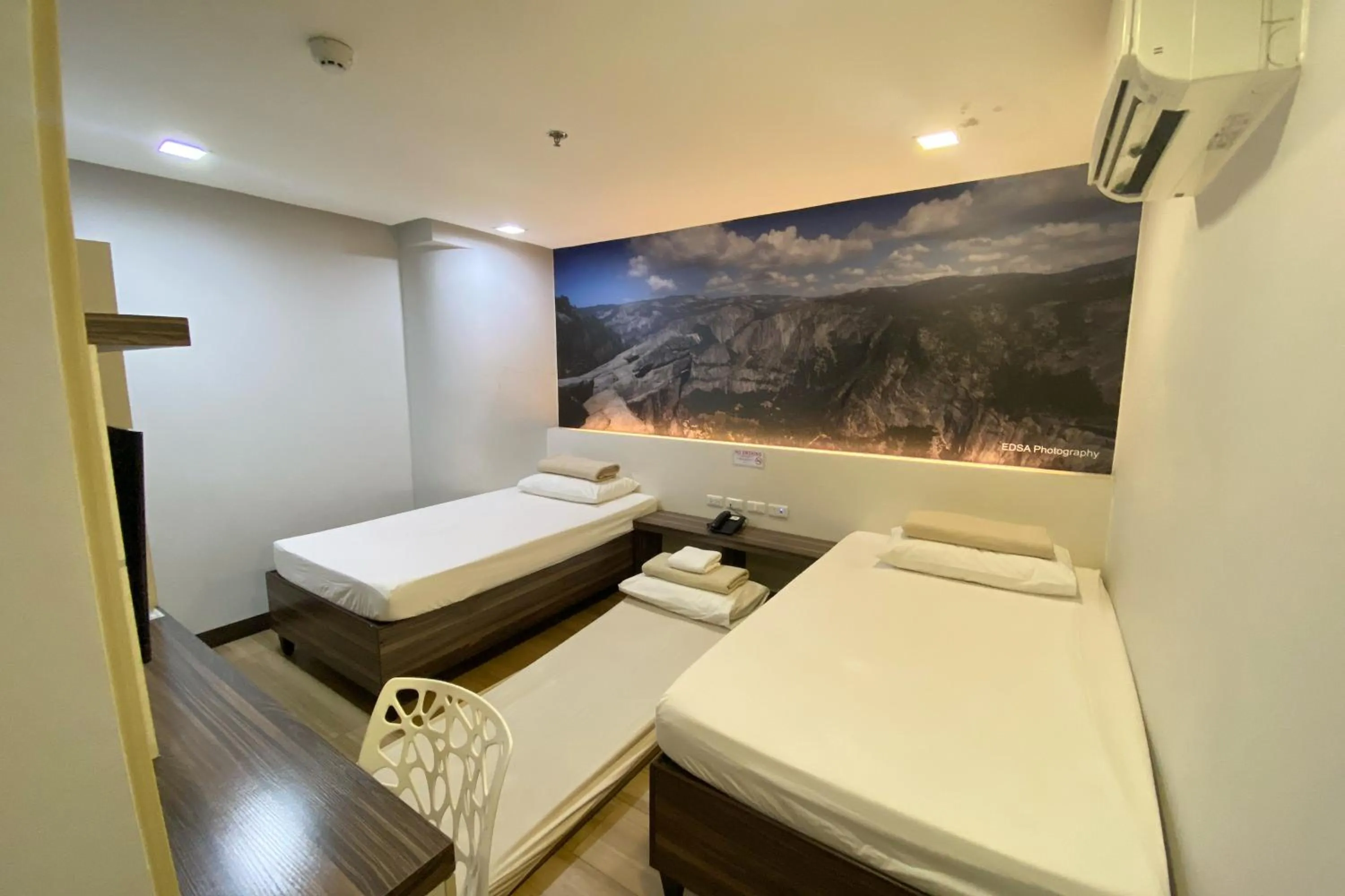 Bed in Sugbutel Family Hotel Cebu powered by Cocotel