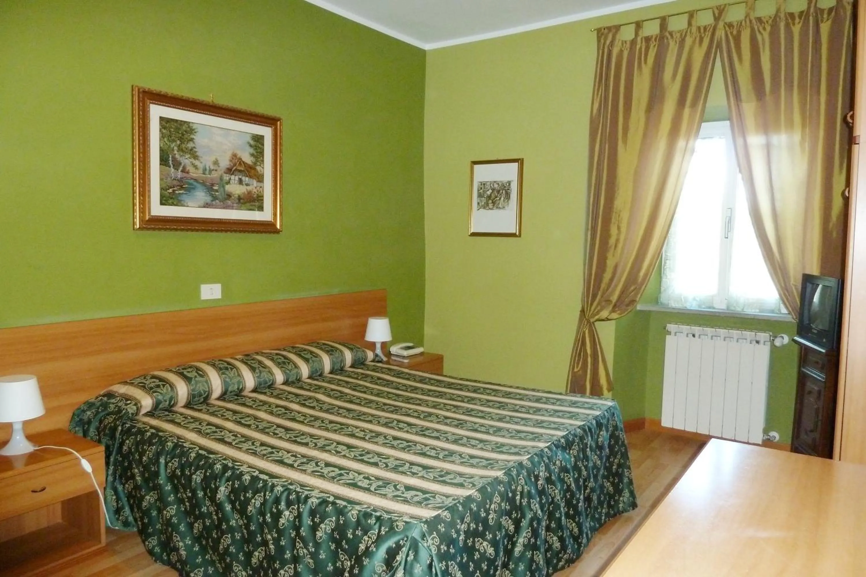 Double or Twin Room in Hotel Sutrium