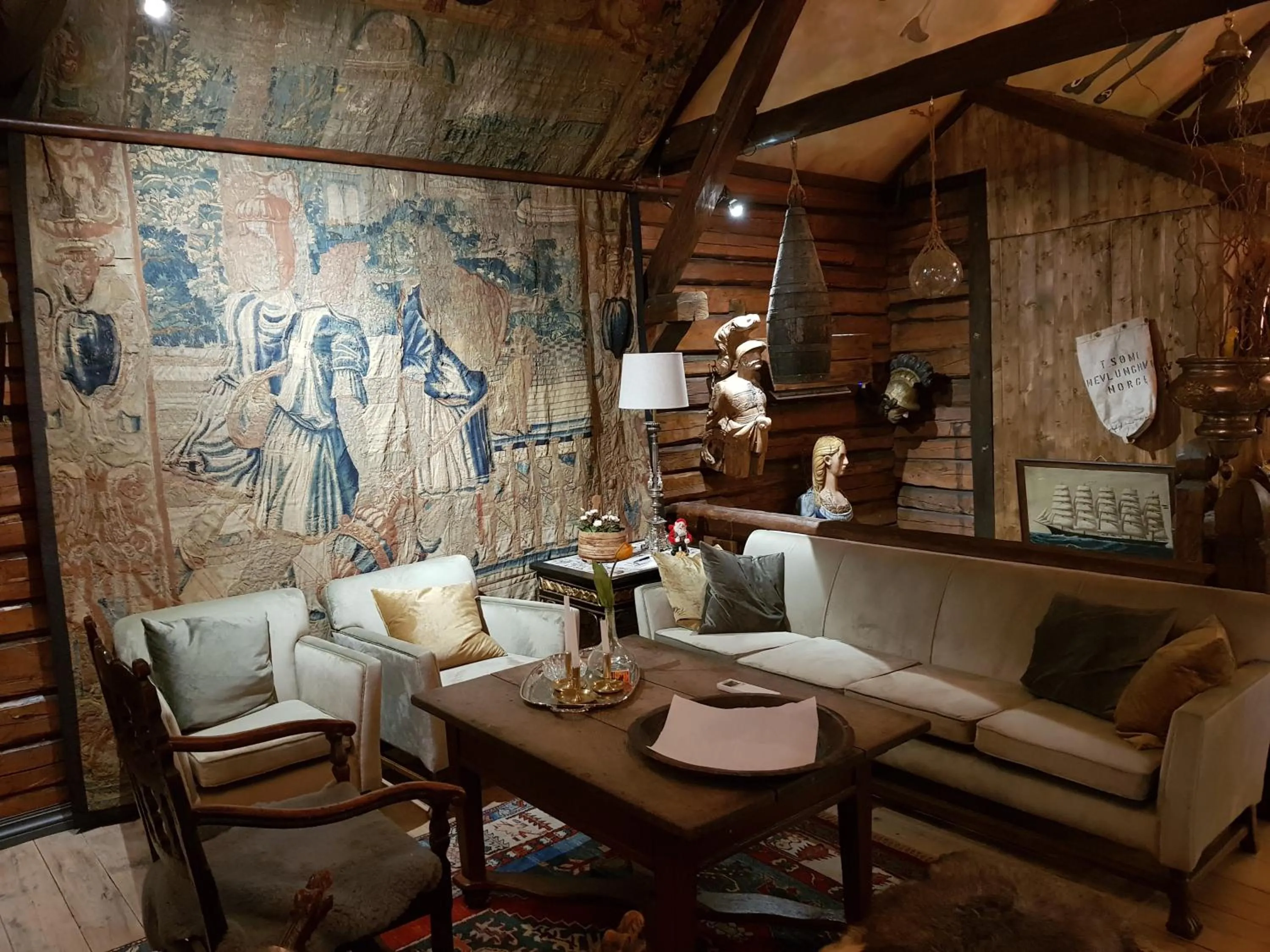 Living room in Lysko Gjestegård