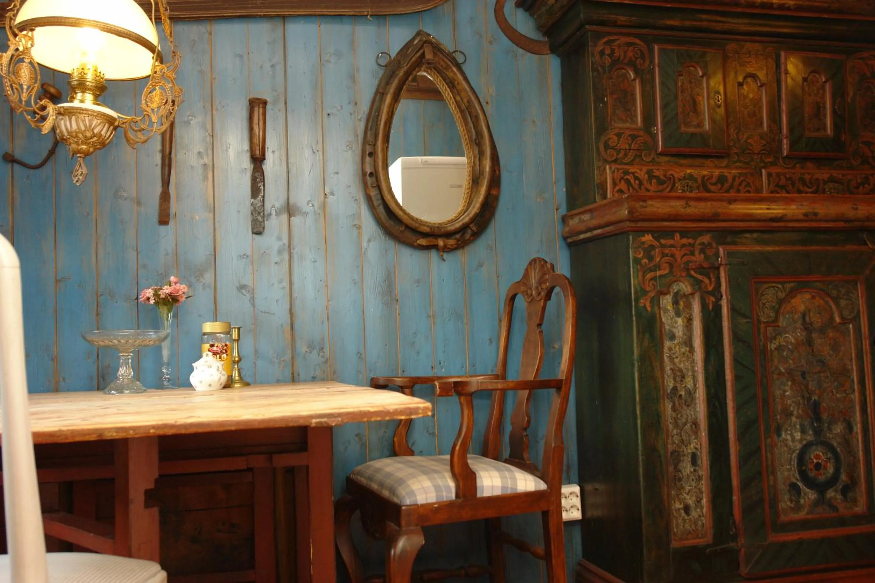 Decorative detail in Lysko Gjestegård