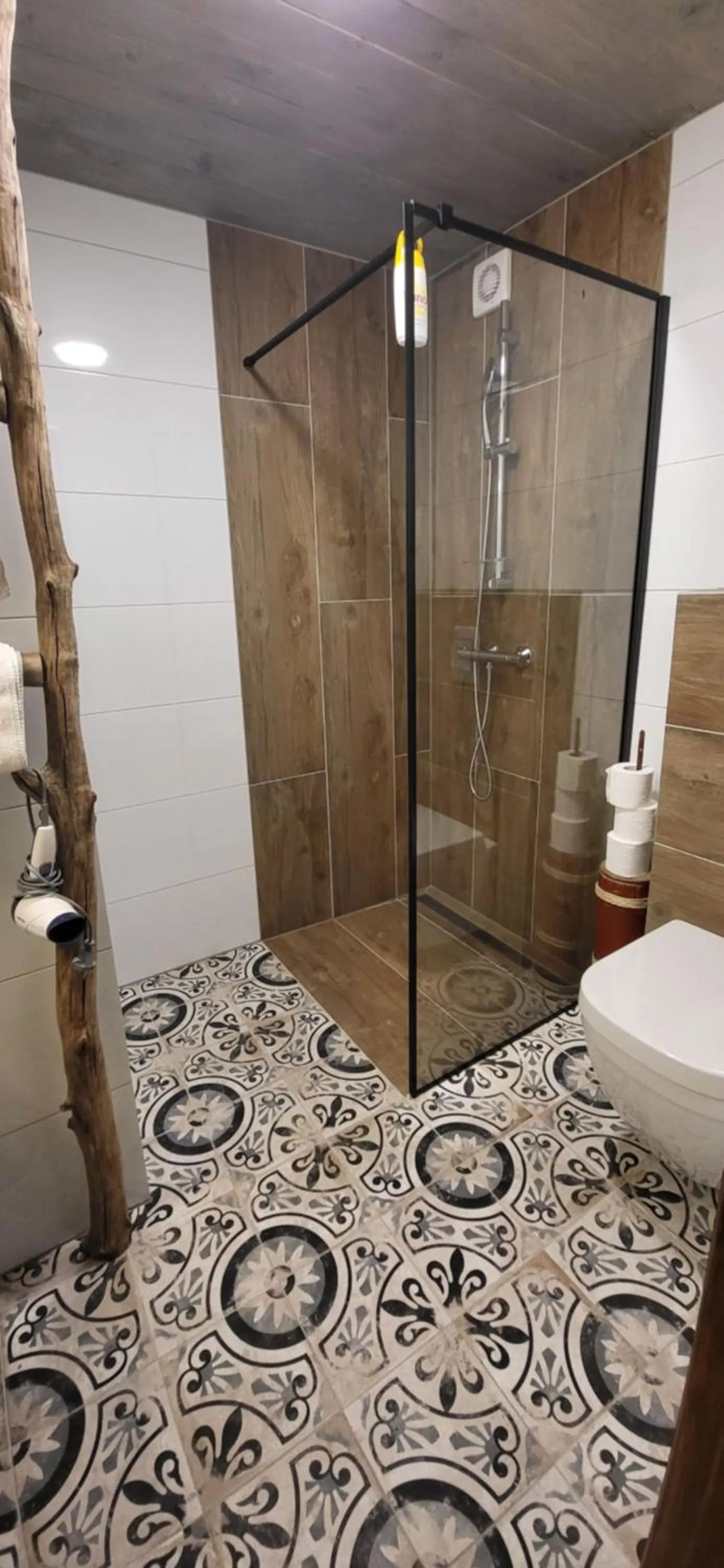Bathroom in Lysko Gjestegård