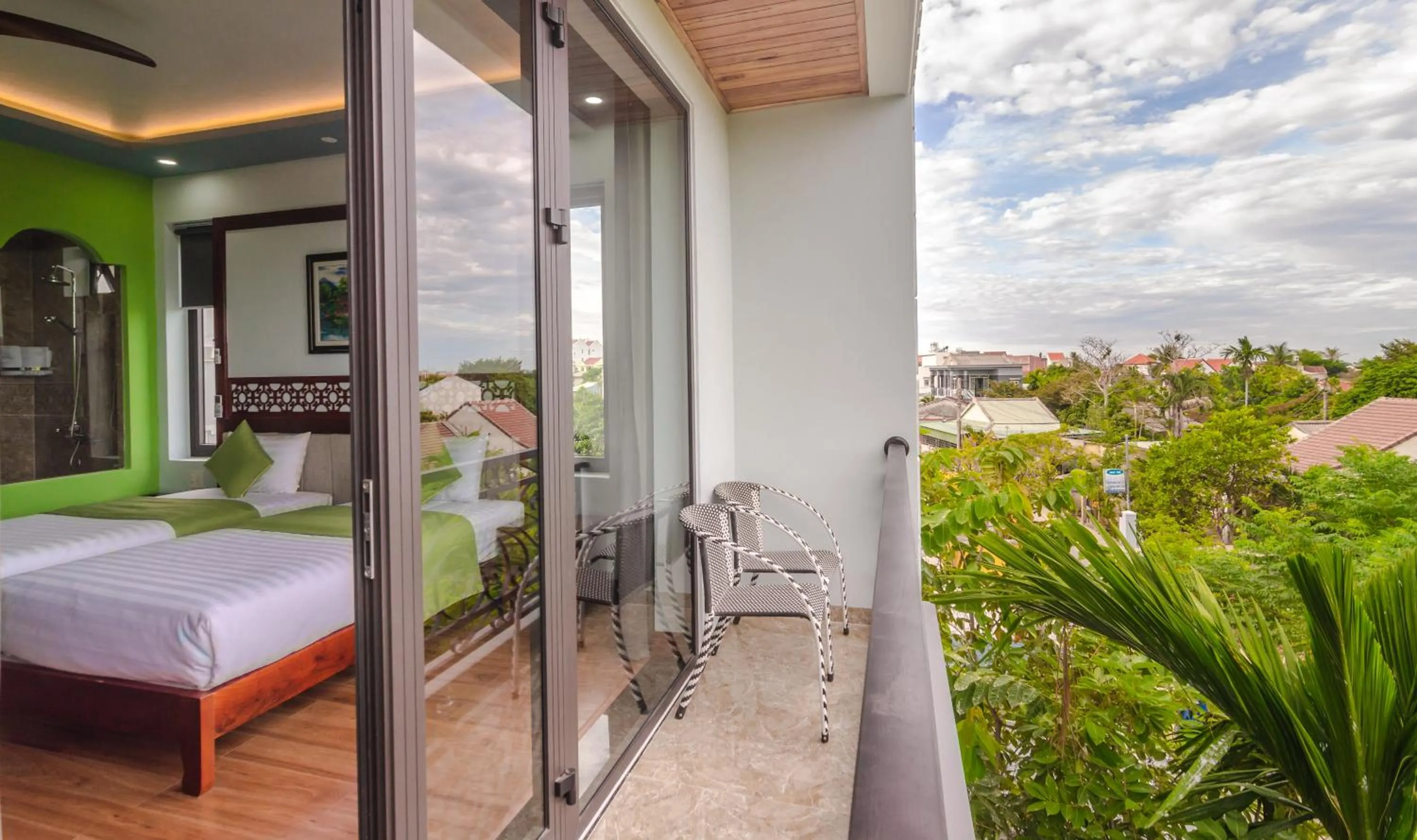 Balcony/Terrace, Bed in Tue Tam Garden Villa