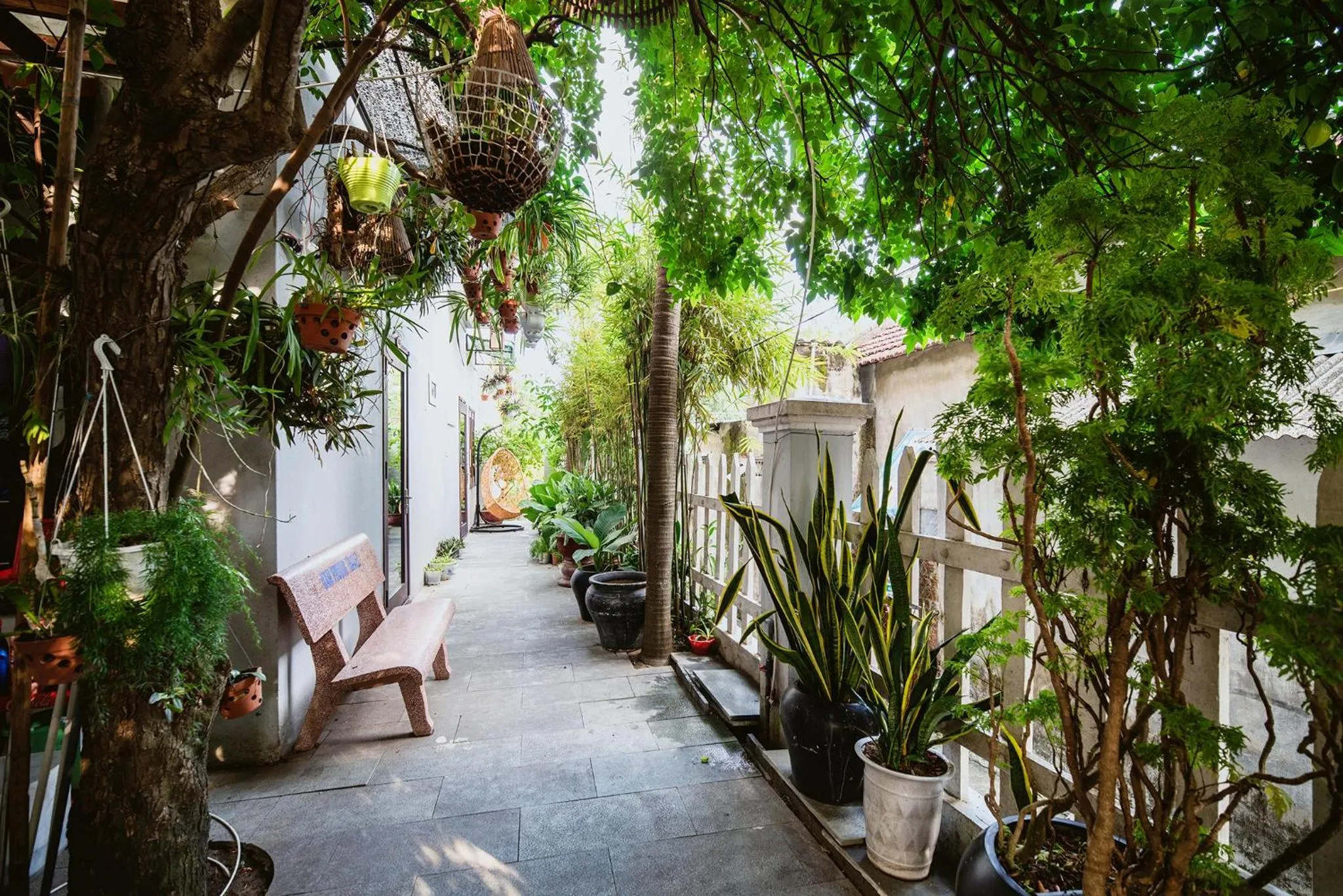 Patio in Tue Tam Garden Villa
