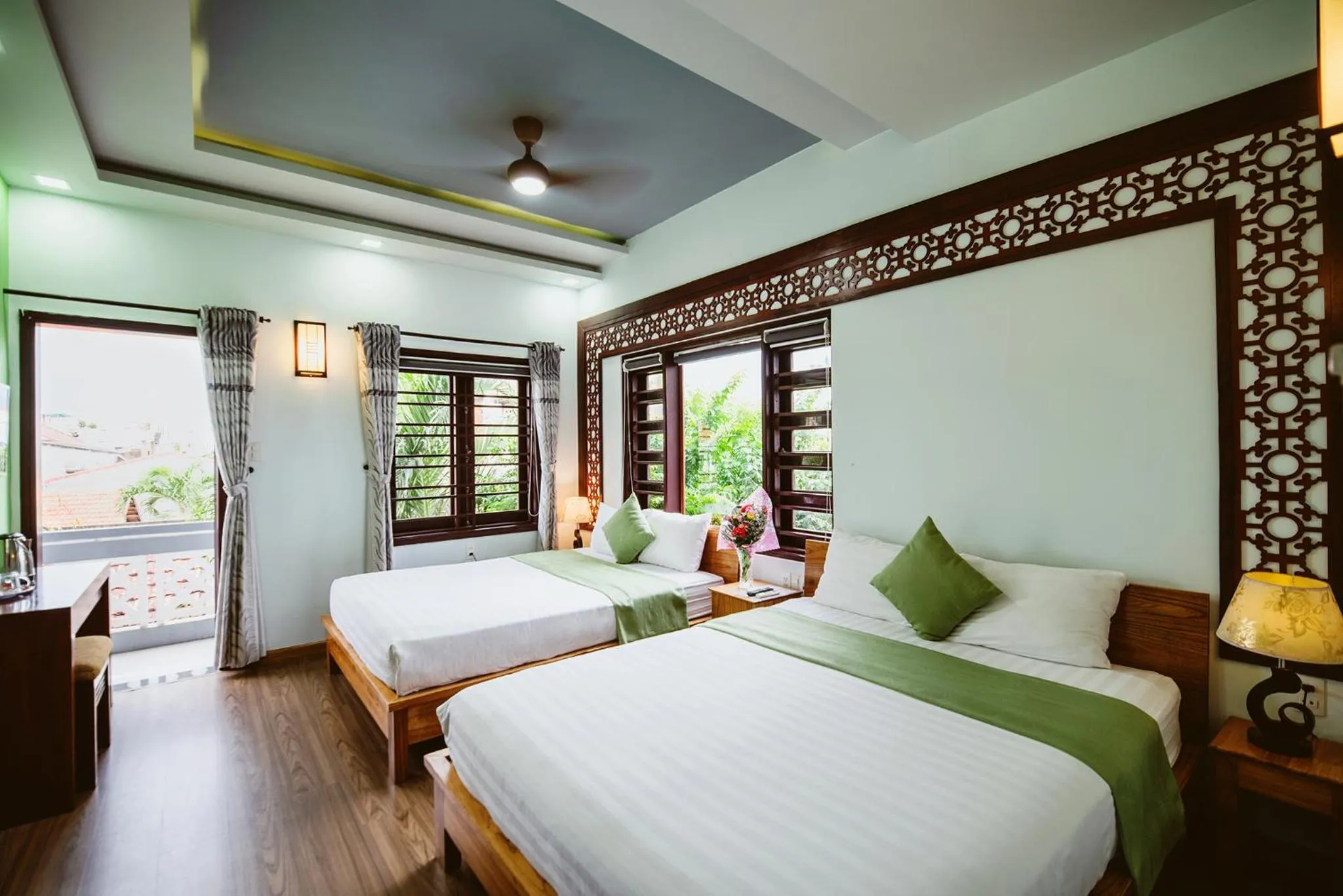 Bed in Tue Tam Garden Villa