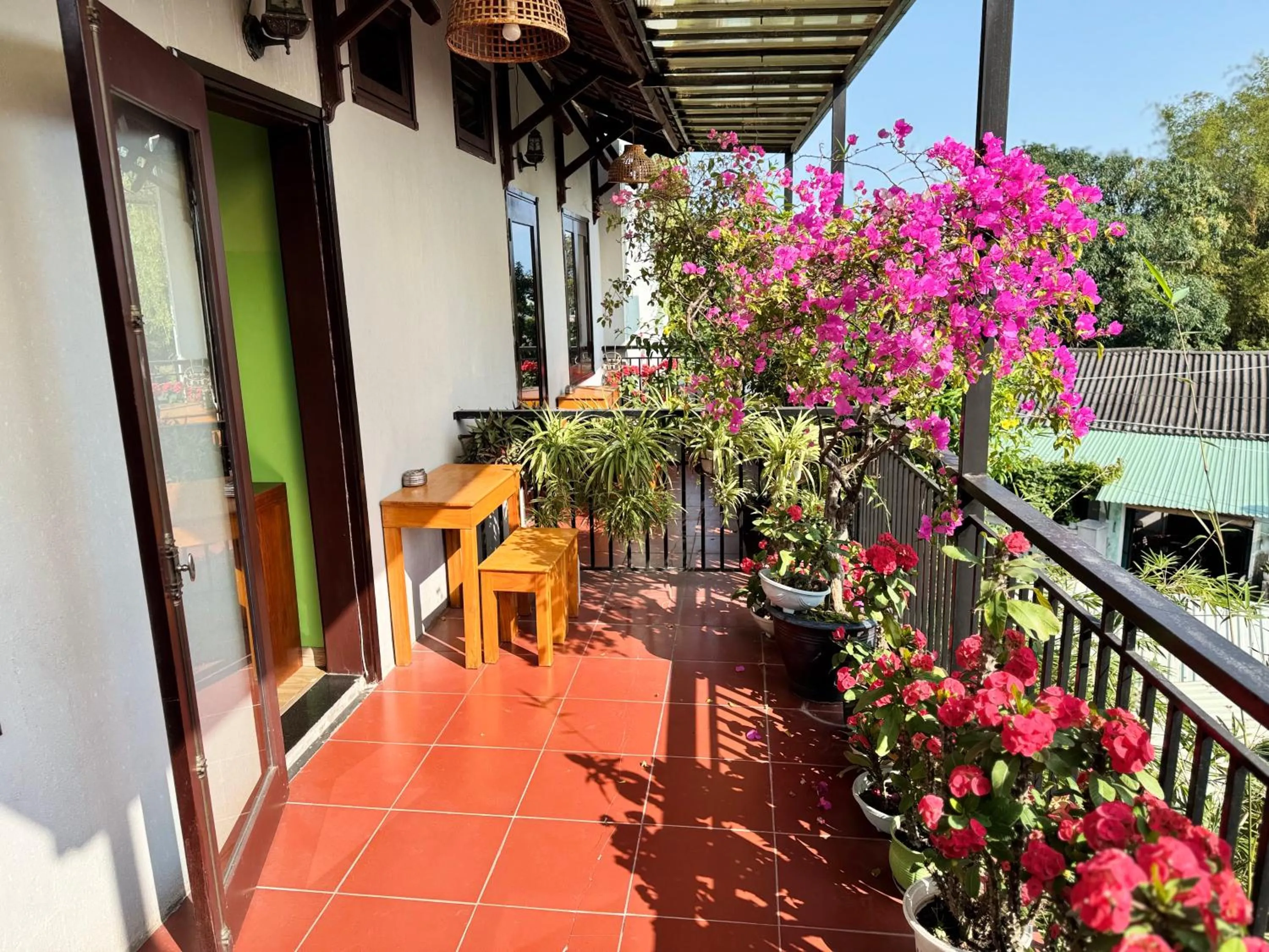 Balcony/Terrace in Tue Tam Garden Villa