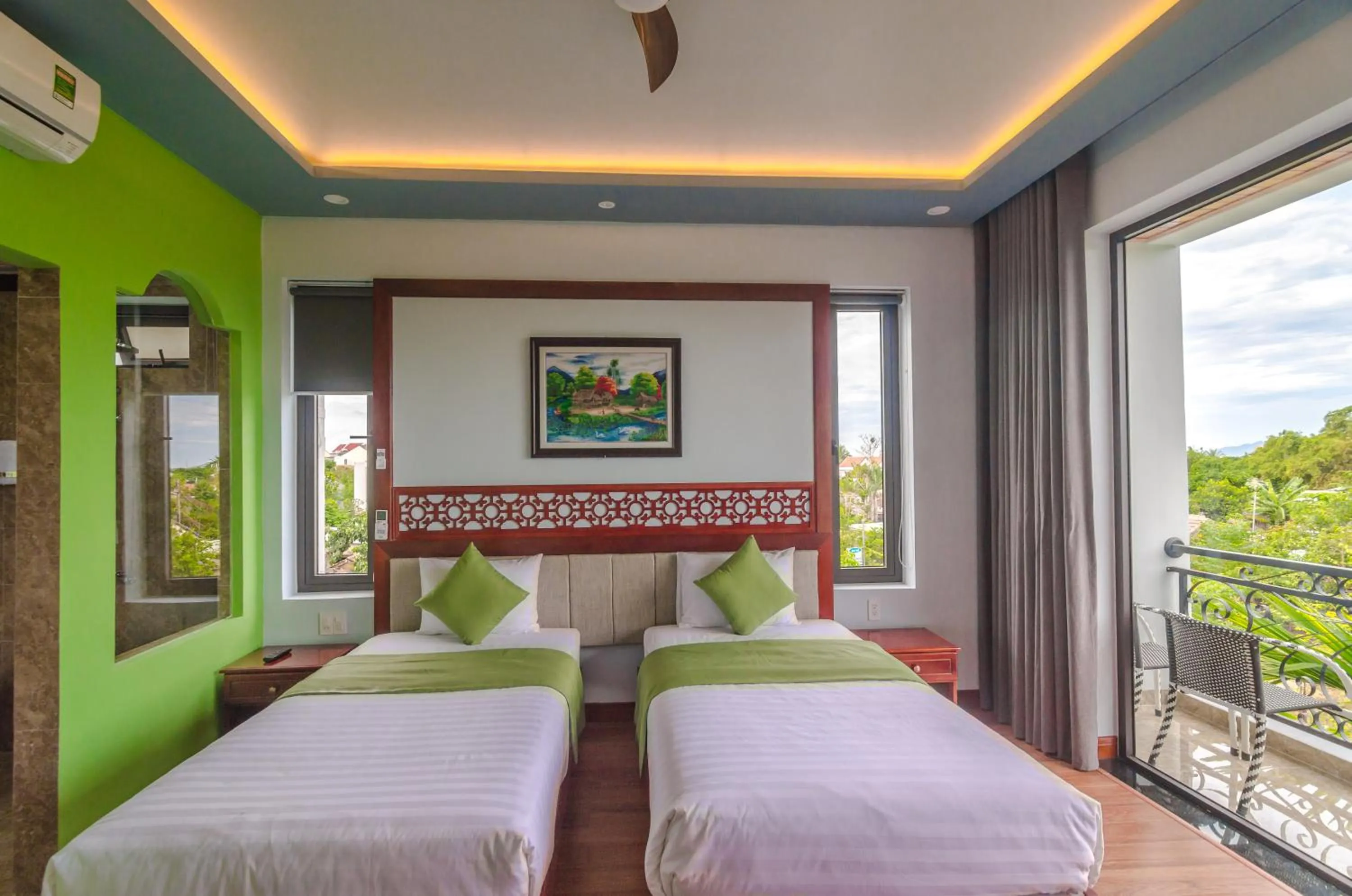 Bedroom, Bed in Tue Tam Garden Villa