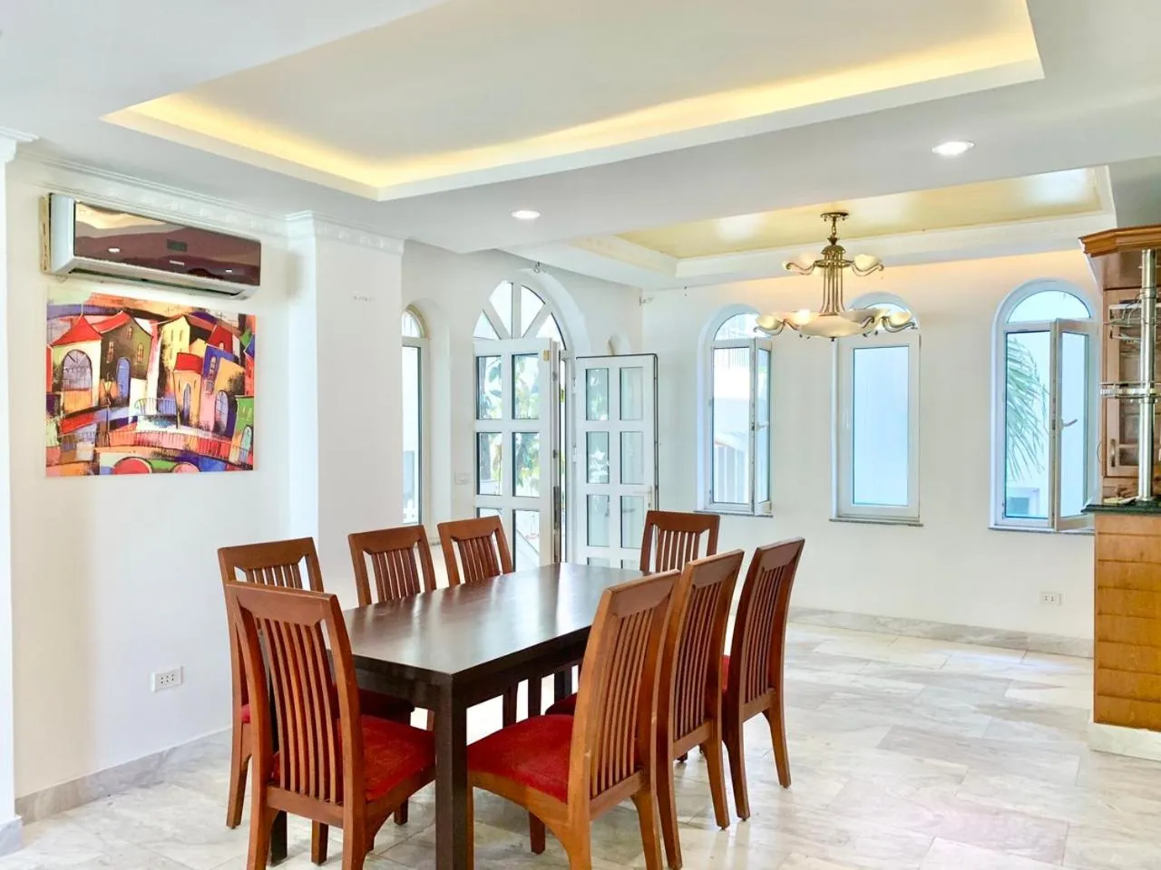 Dining area in Benzen Villas Nha Trang