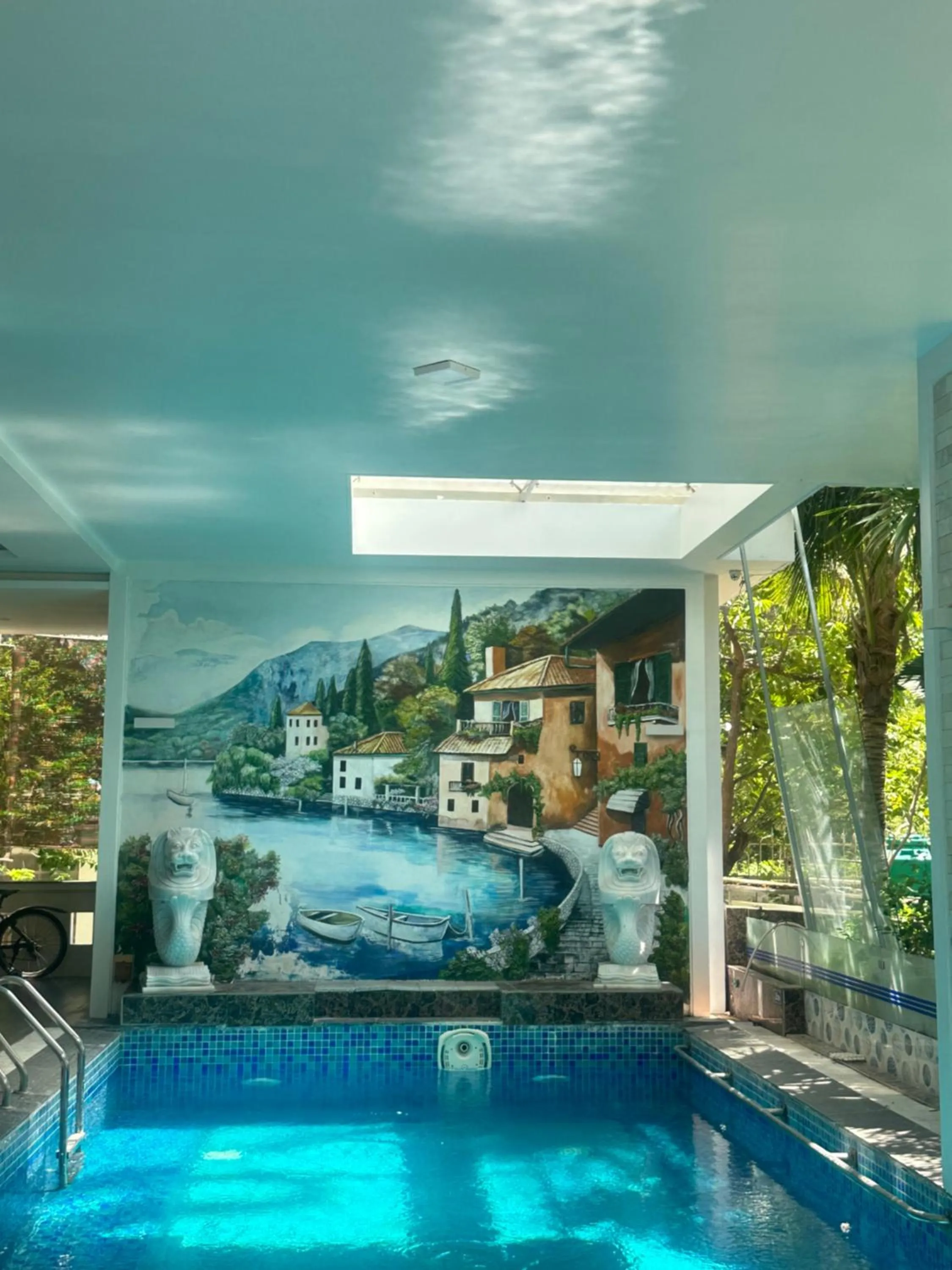 Swimming pool in Benzen Villas Nha Trang