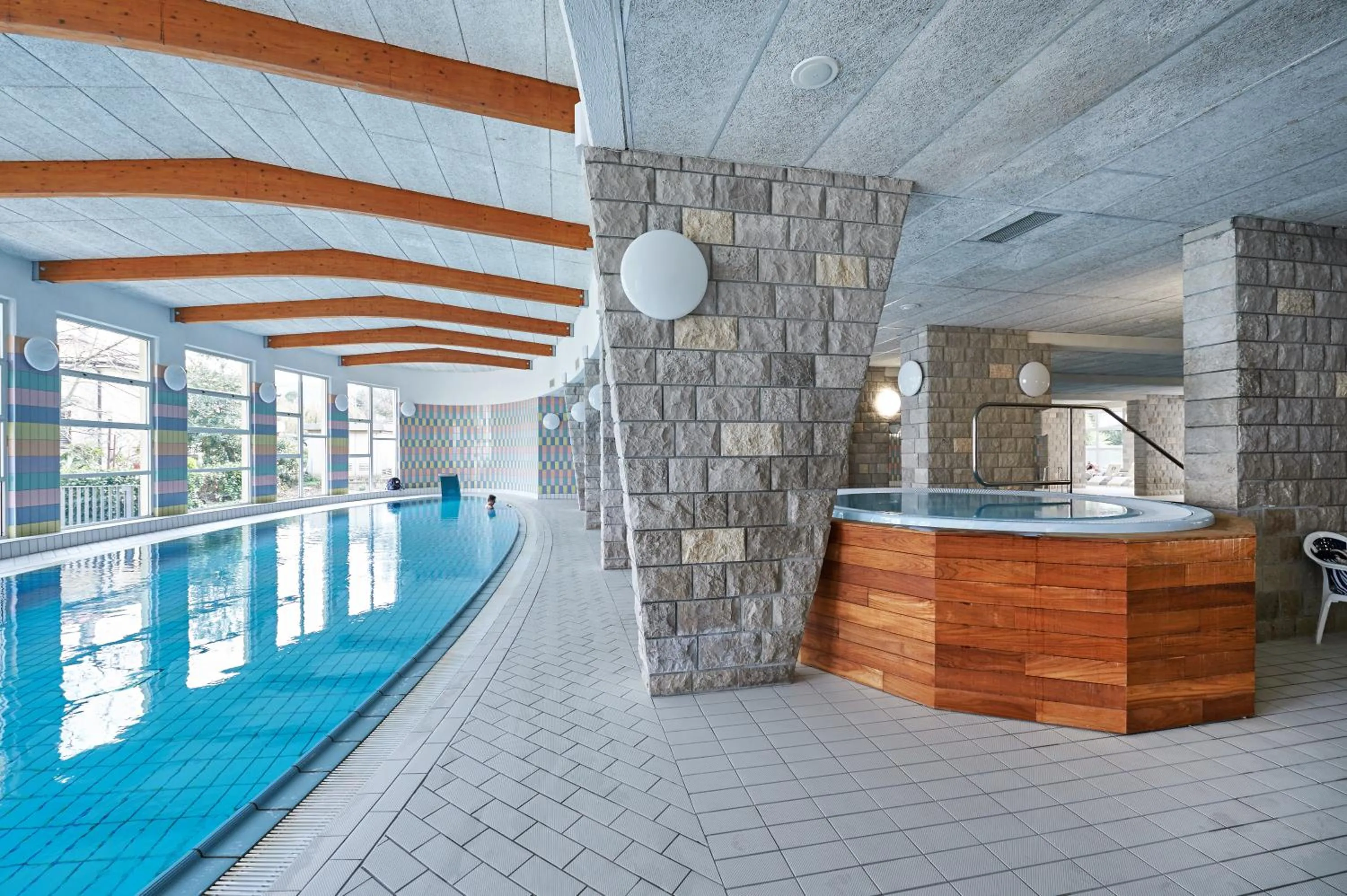Swimming pool in Hotel Delfin