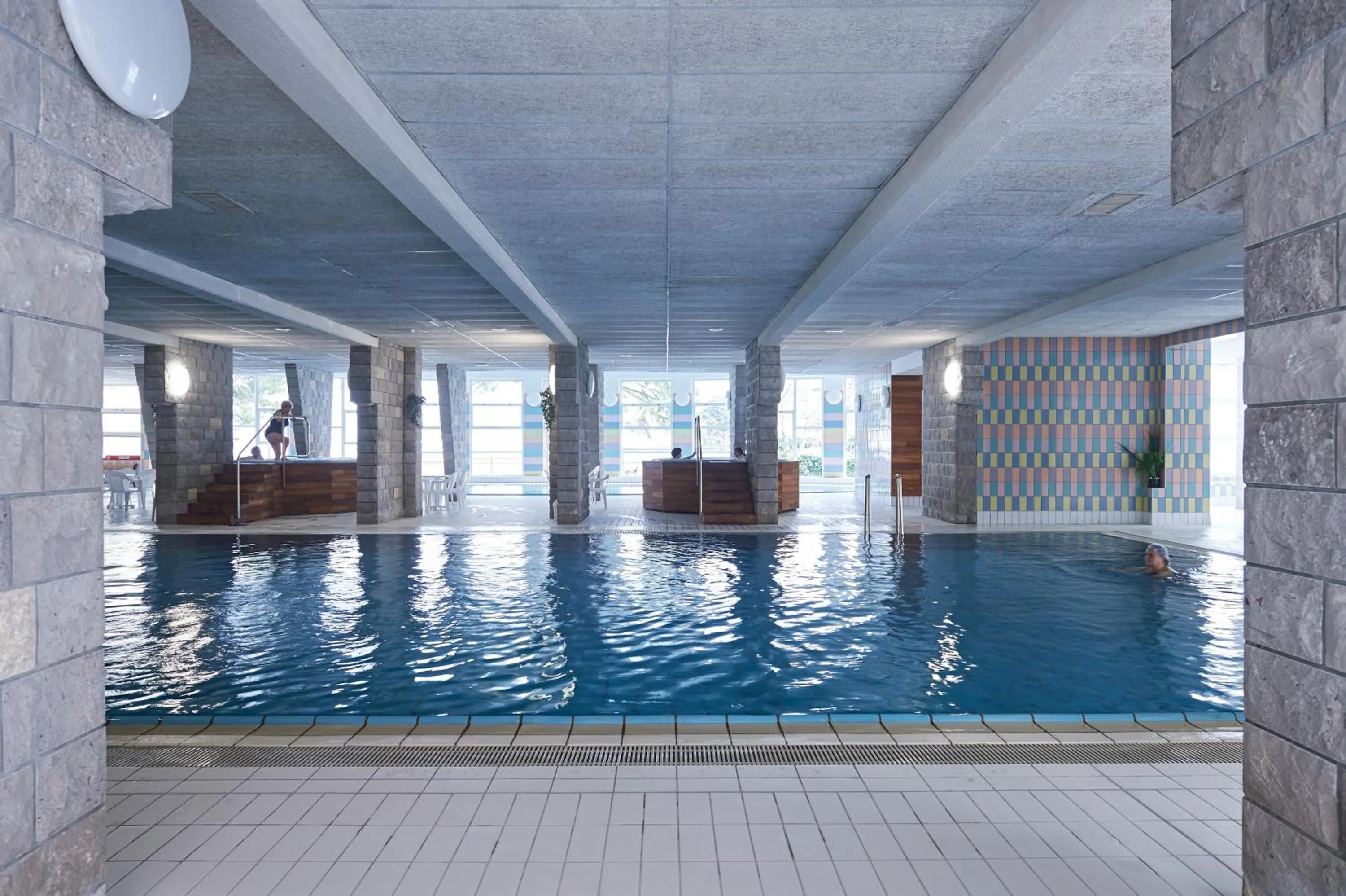 Swimming pool in Hotel Delfin