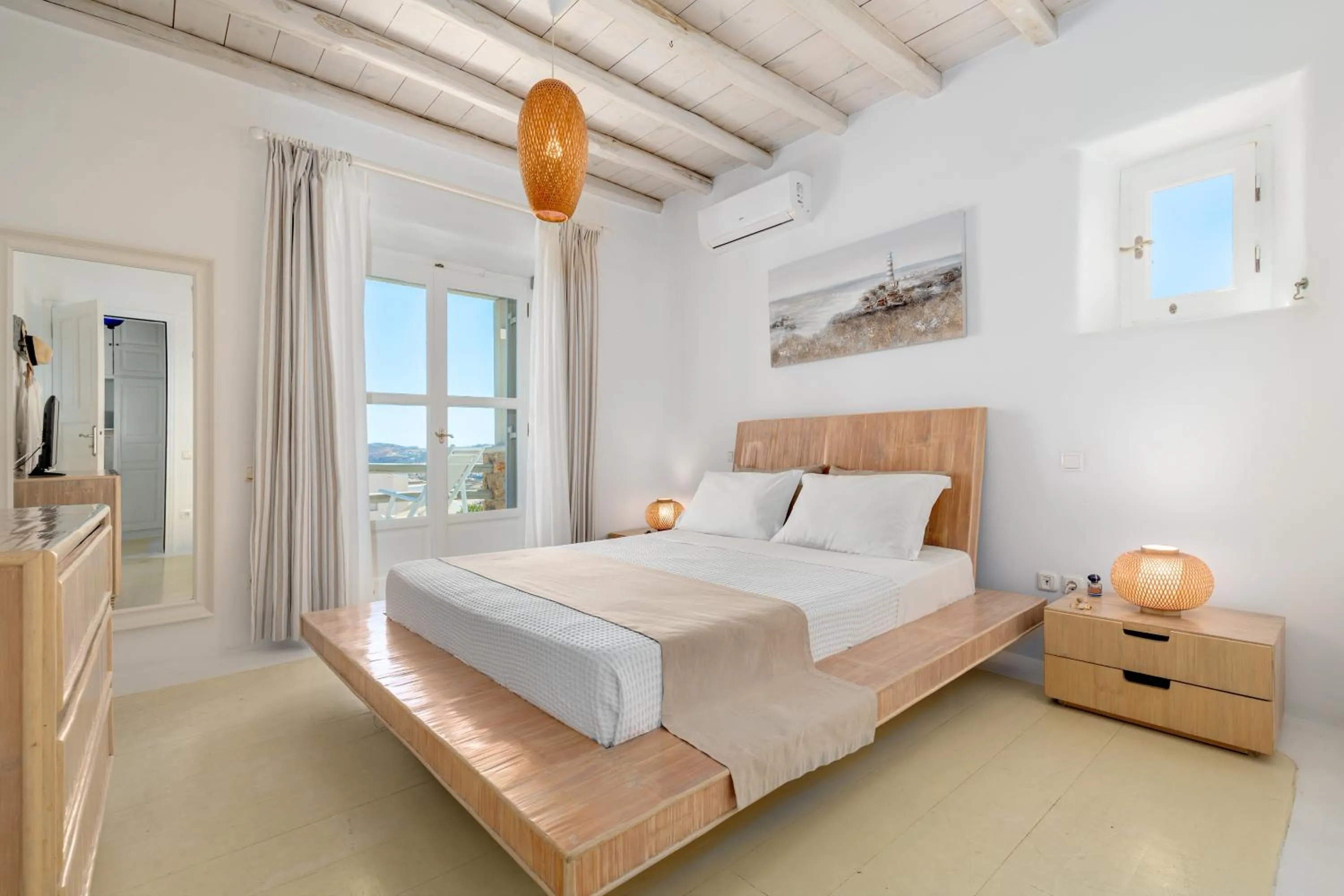 Bed in Thalasses Villas