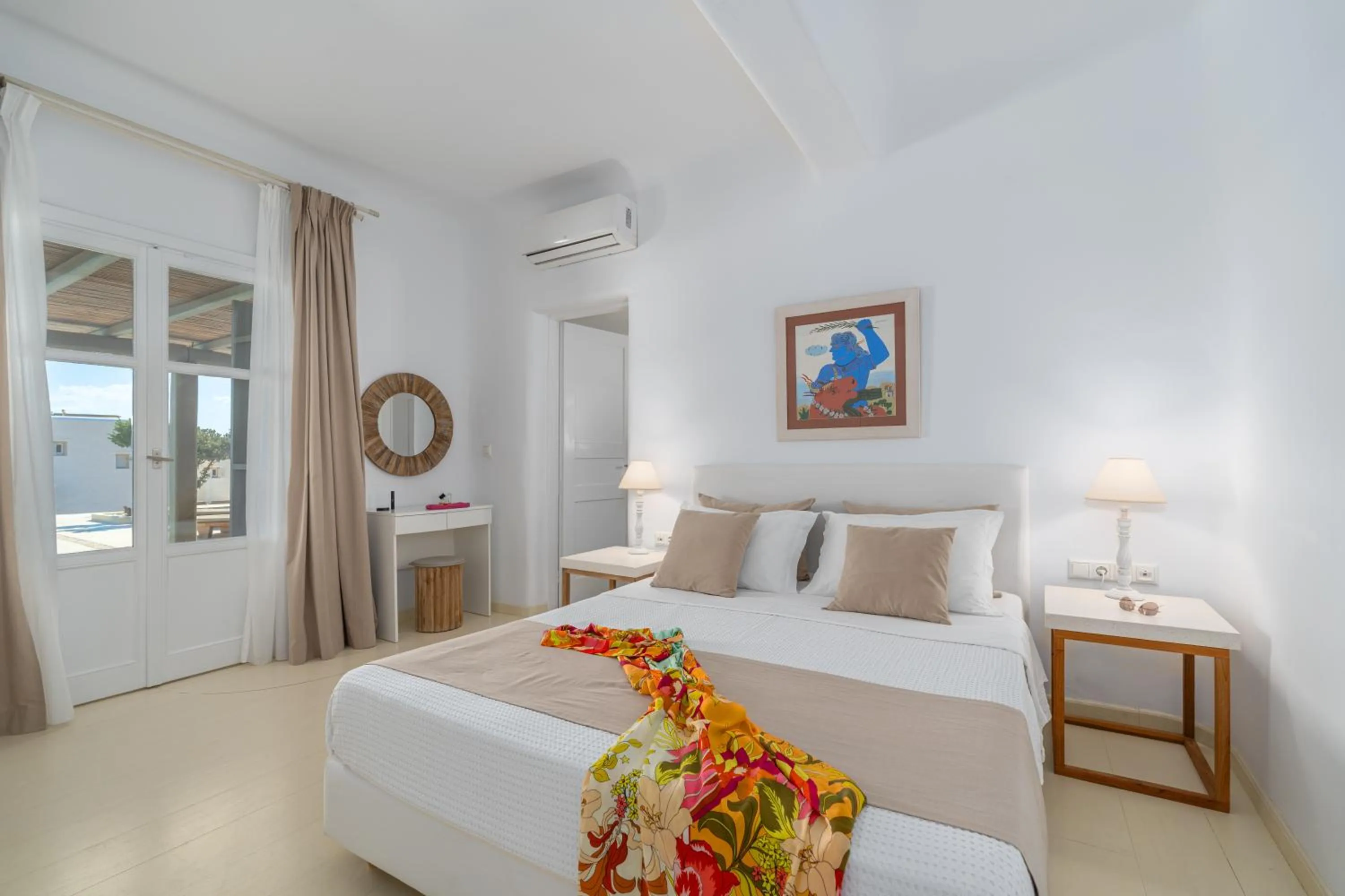 Bed in Thalasses Villas