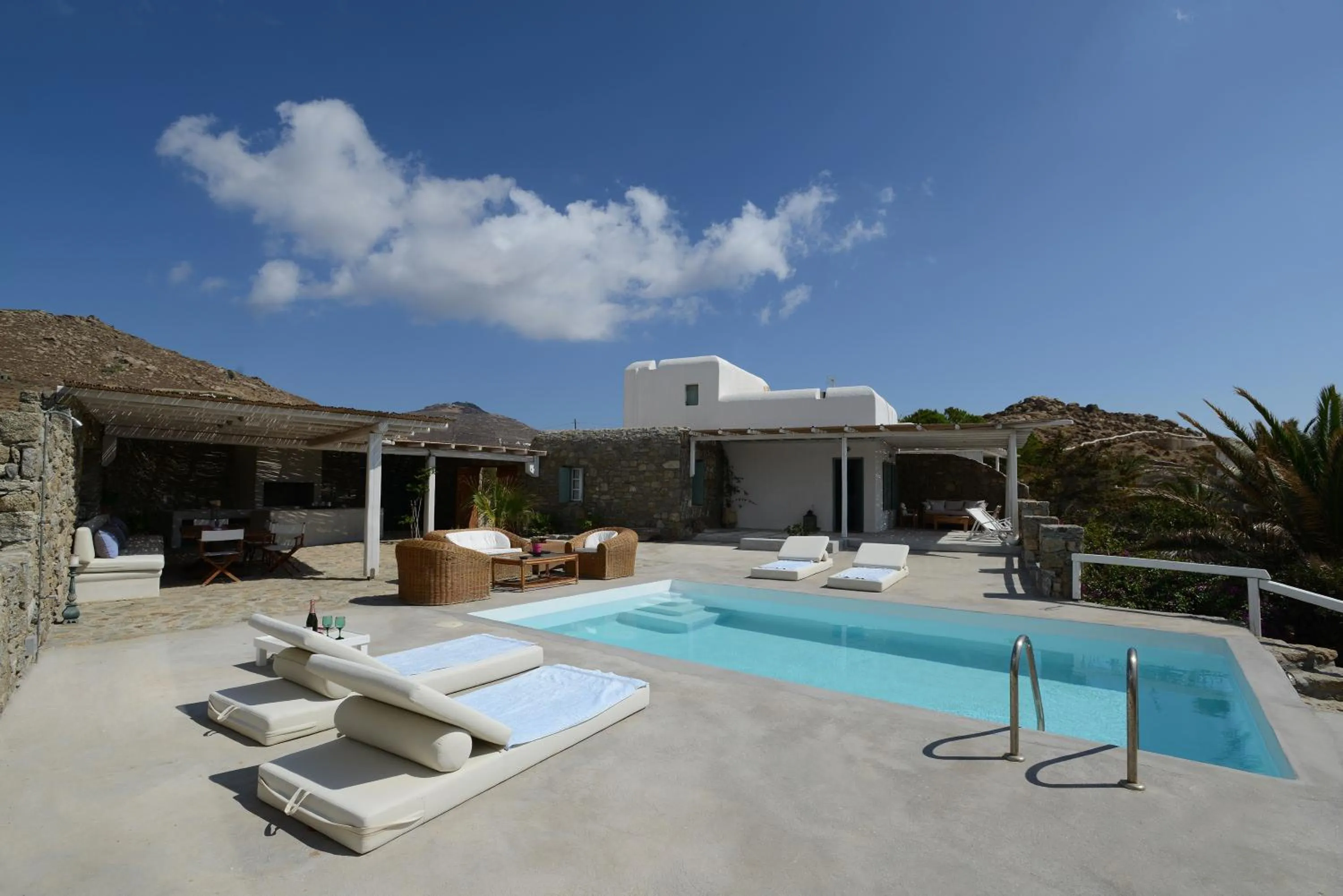 Property building in Thalasses Villas