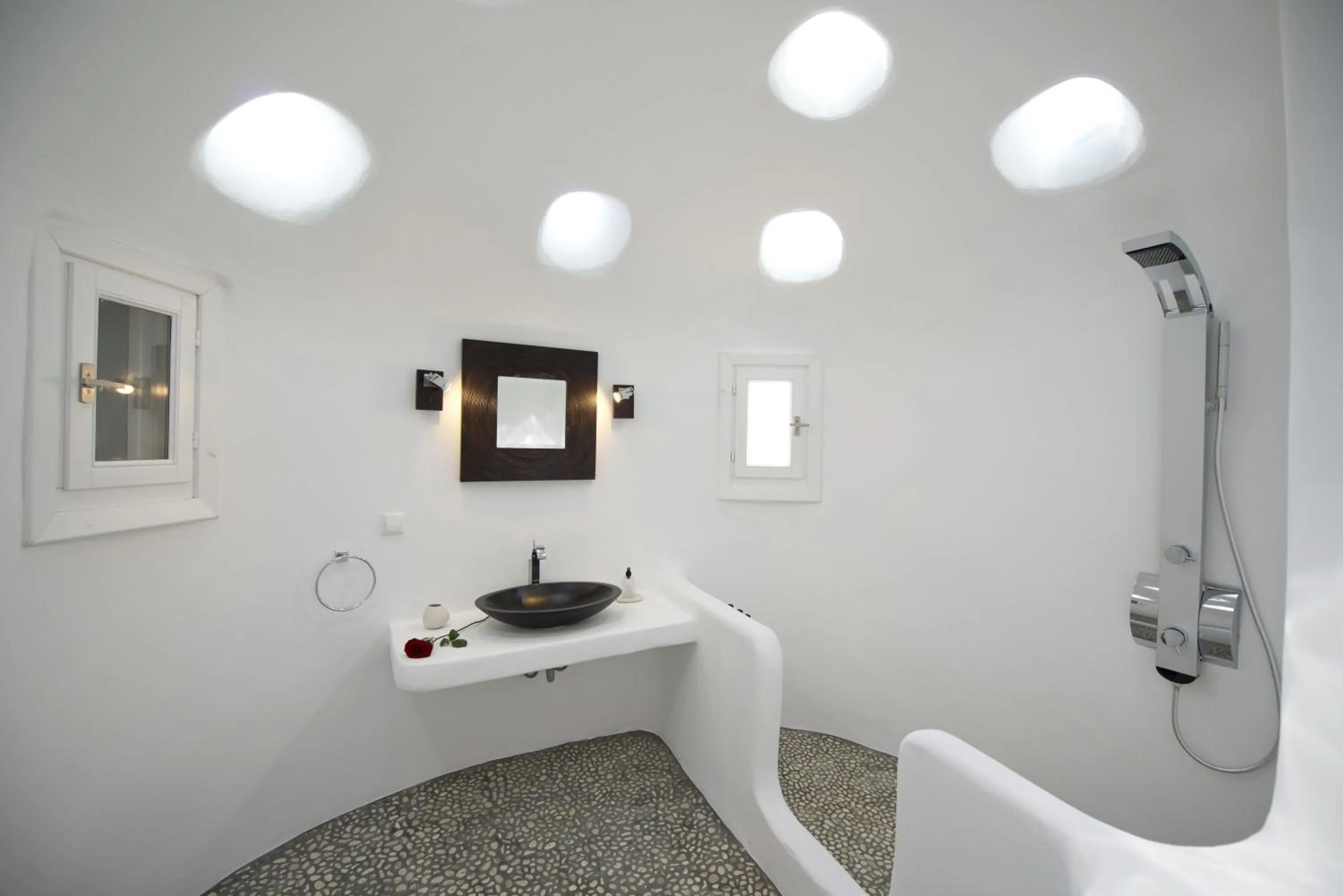 Bathroom in Thalasses Villas