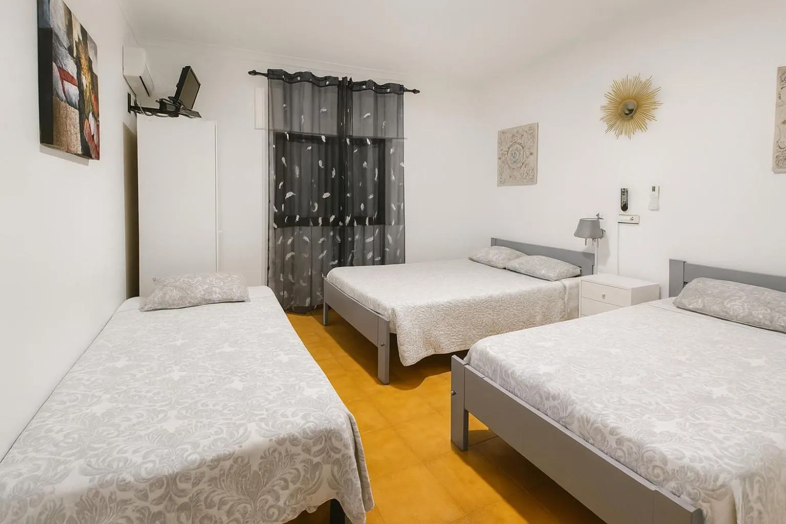 Bed in Alojamento Elvas Luso Espanhola