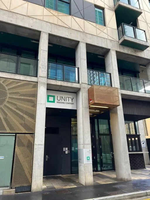 2BR entire apt City central