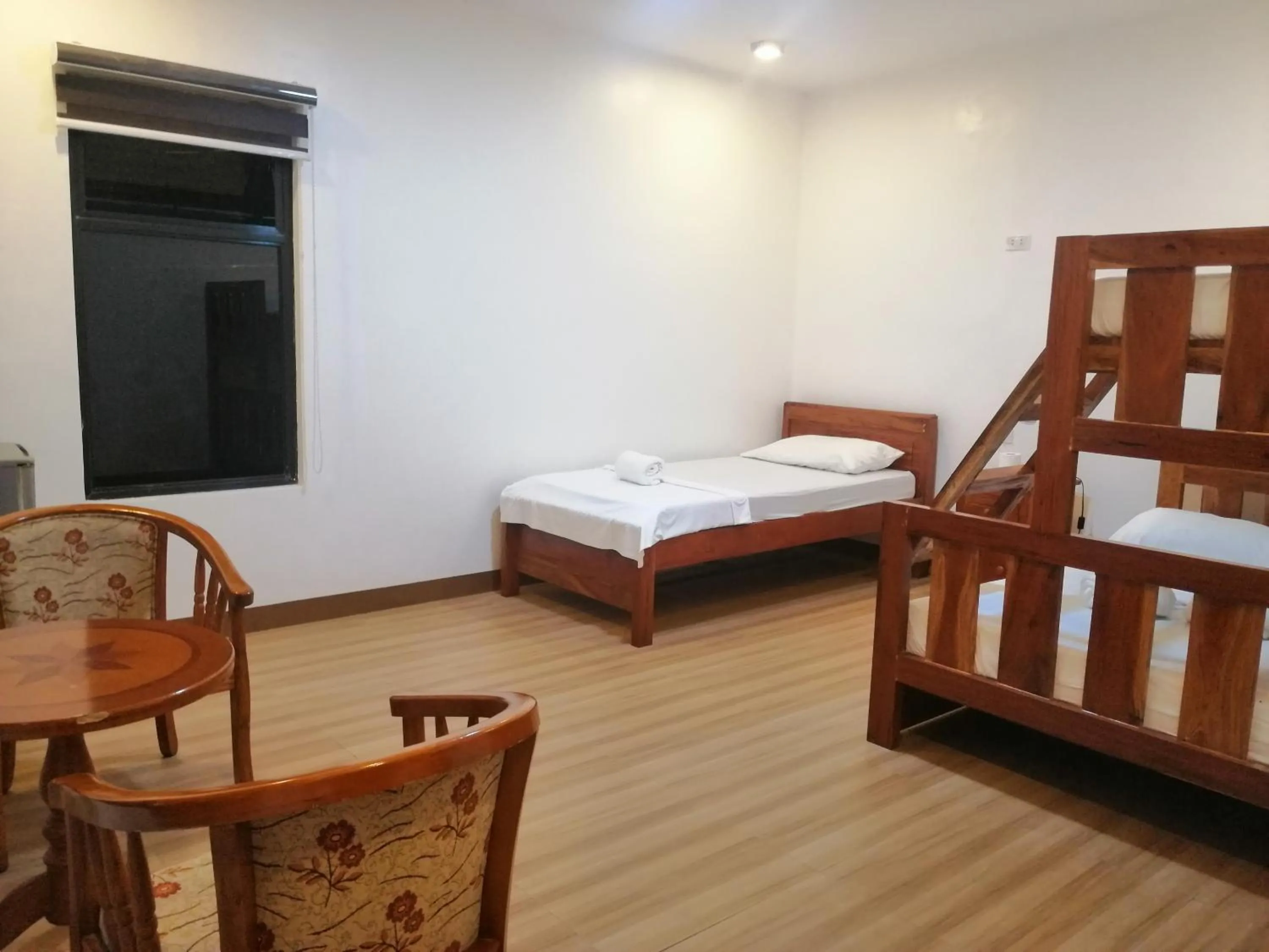 Shower, Bed in Baki Divers and Beach Resort