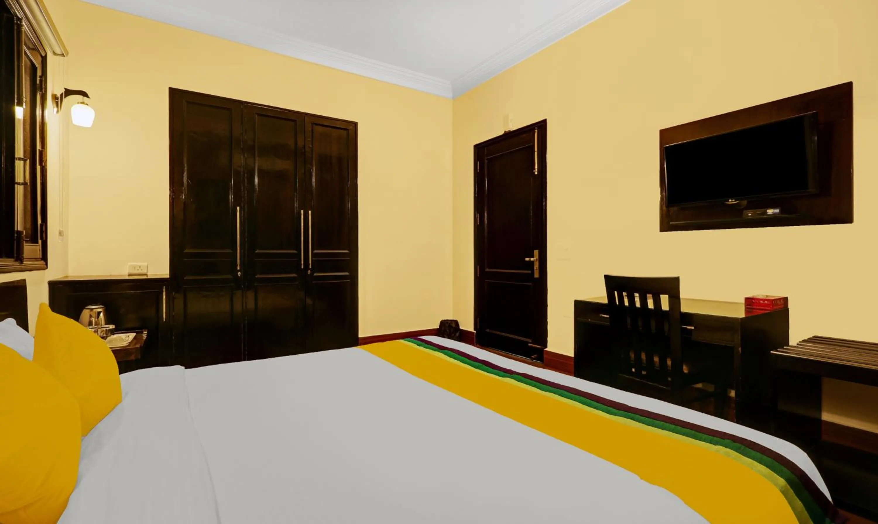 Bedroom, Bed in Itsy Hotels Connaught Mews