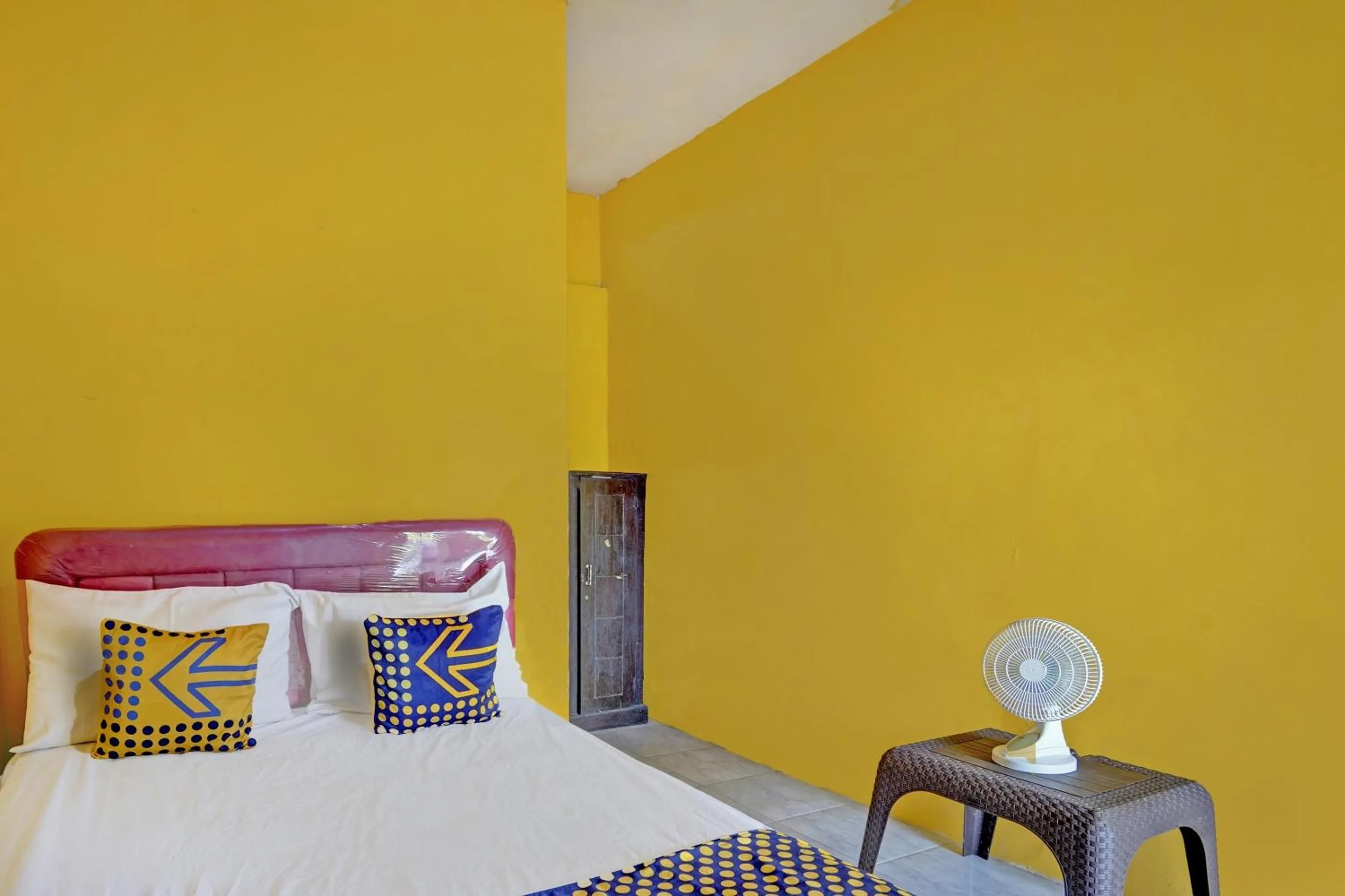 Bedroom, Bed in Hotel O Anisah Adil Homestay SyariahNearsmart Kampung Desa Pakistaji