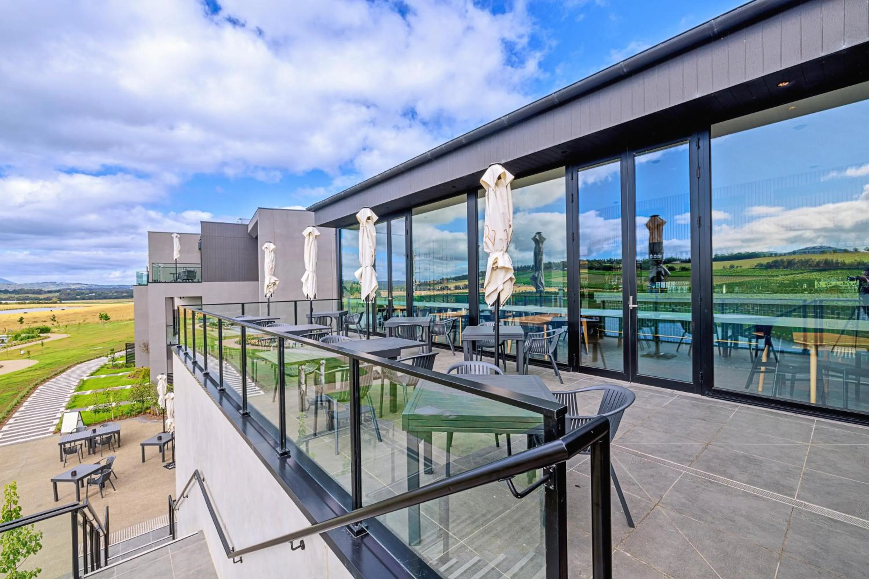 Restaurant/places to eat in Re’em Yarra Valley